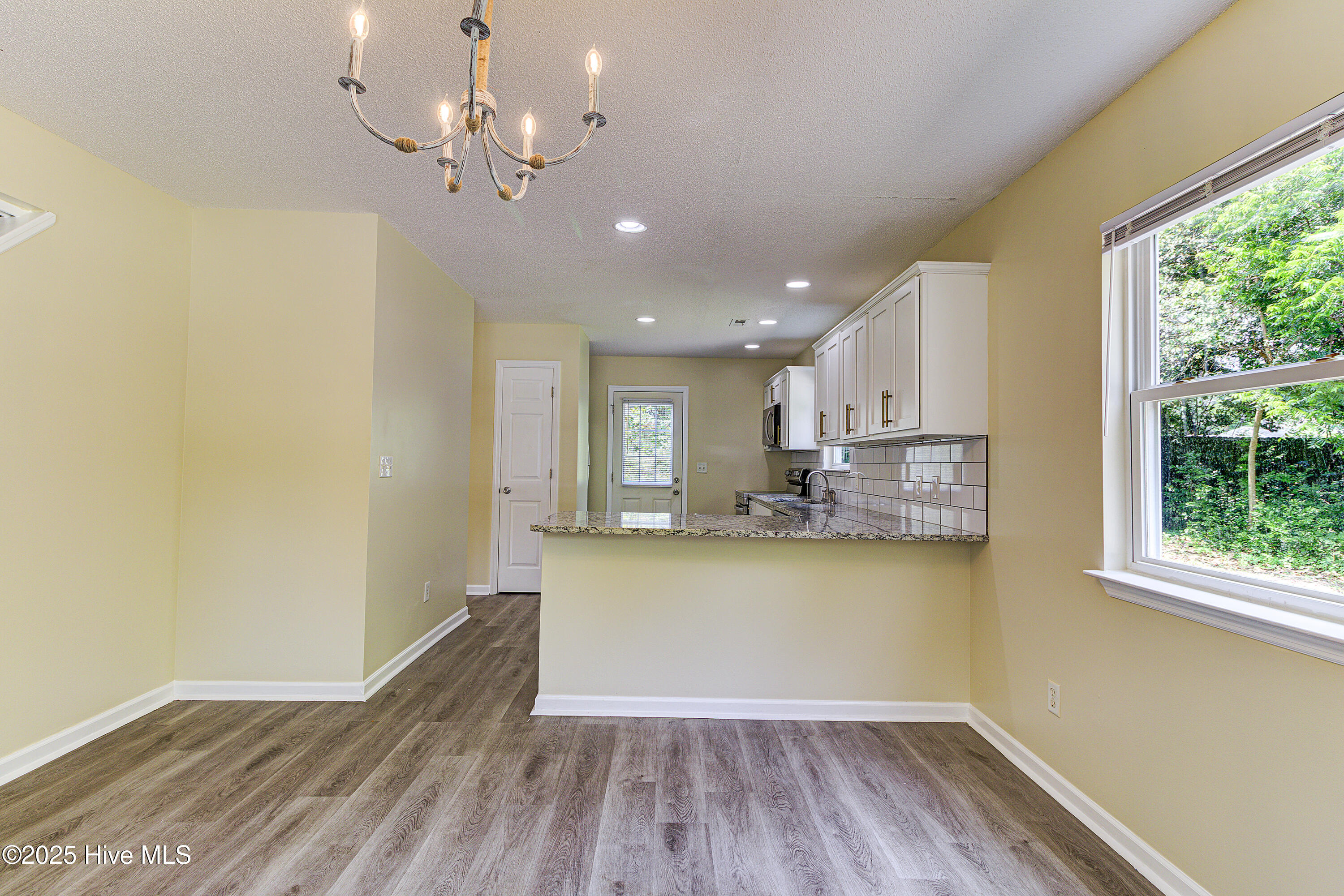3538 Wilshire Boulevard, Wilmington, NC 28403 – photo 4: IMG_3166_7_8