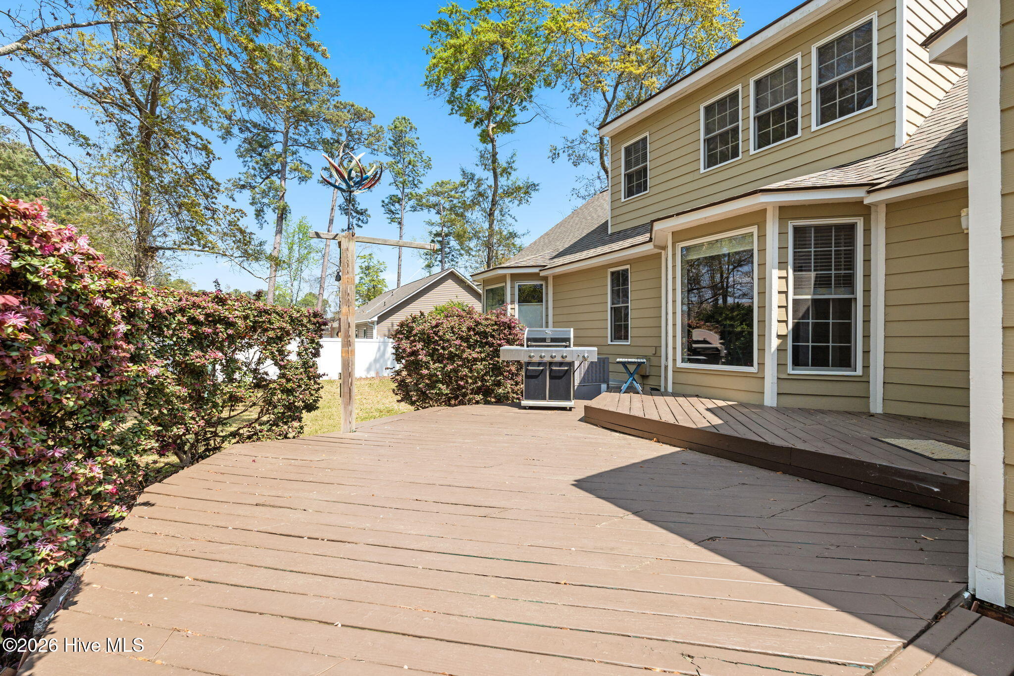 100564721 | Photo 56