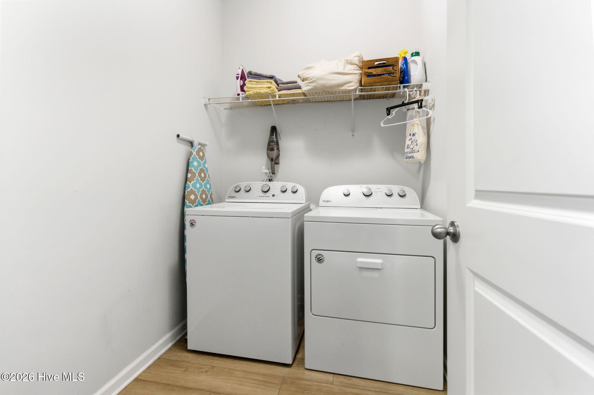 100566850 | Photo 22