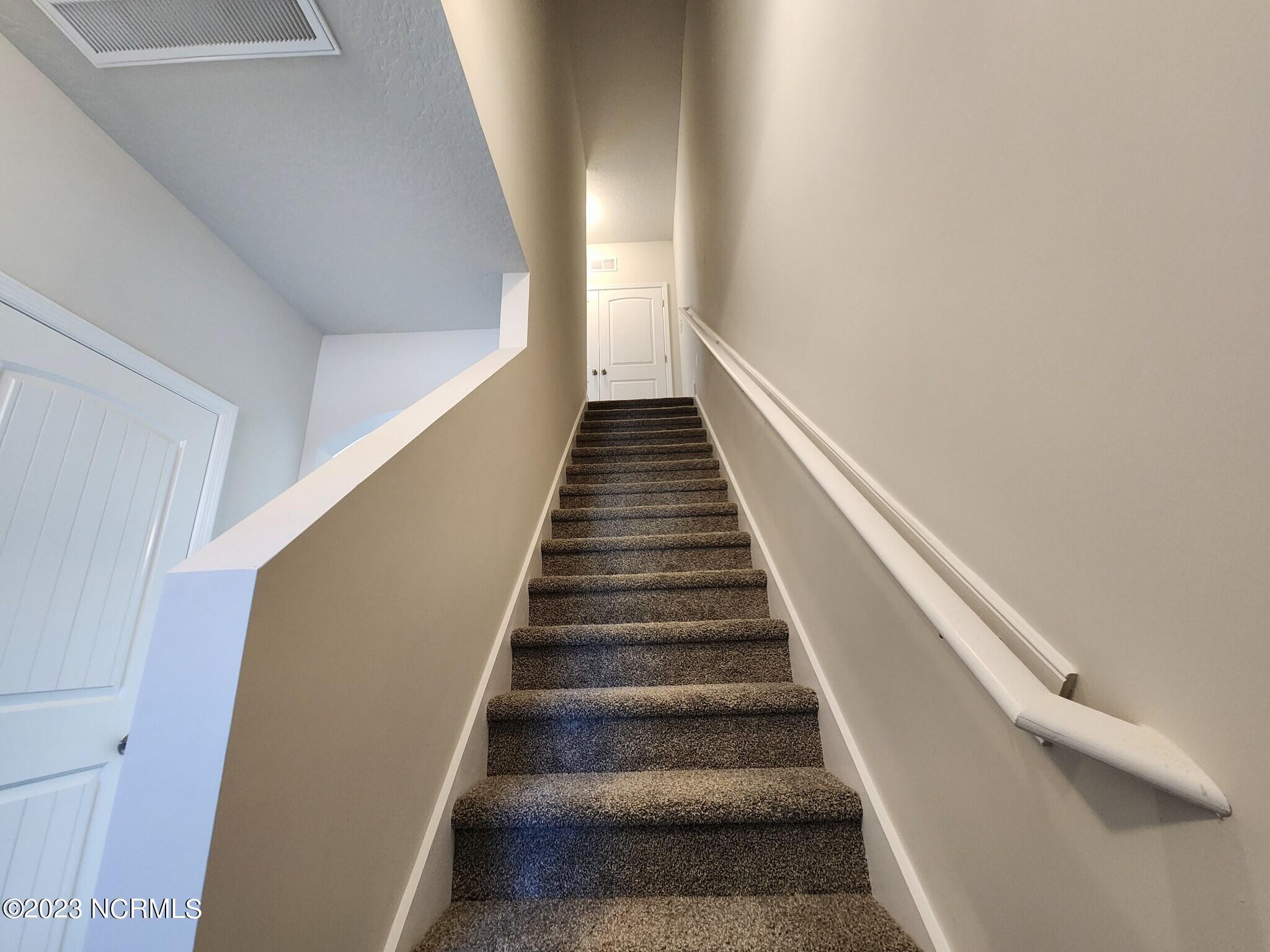 100524735 | Photo 28