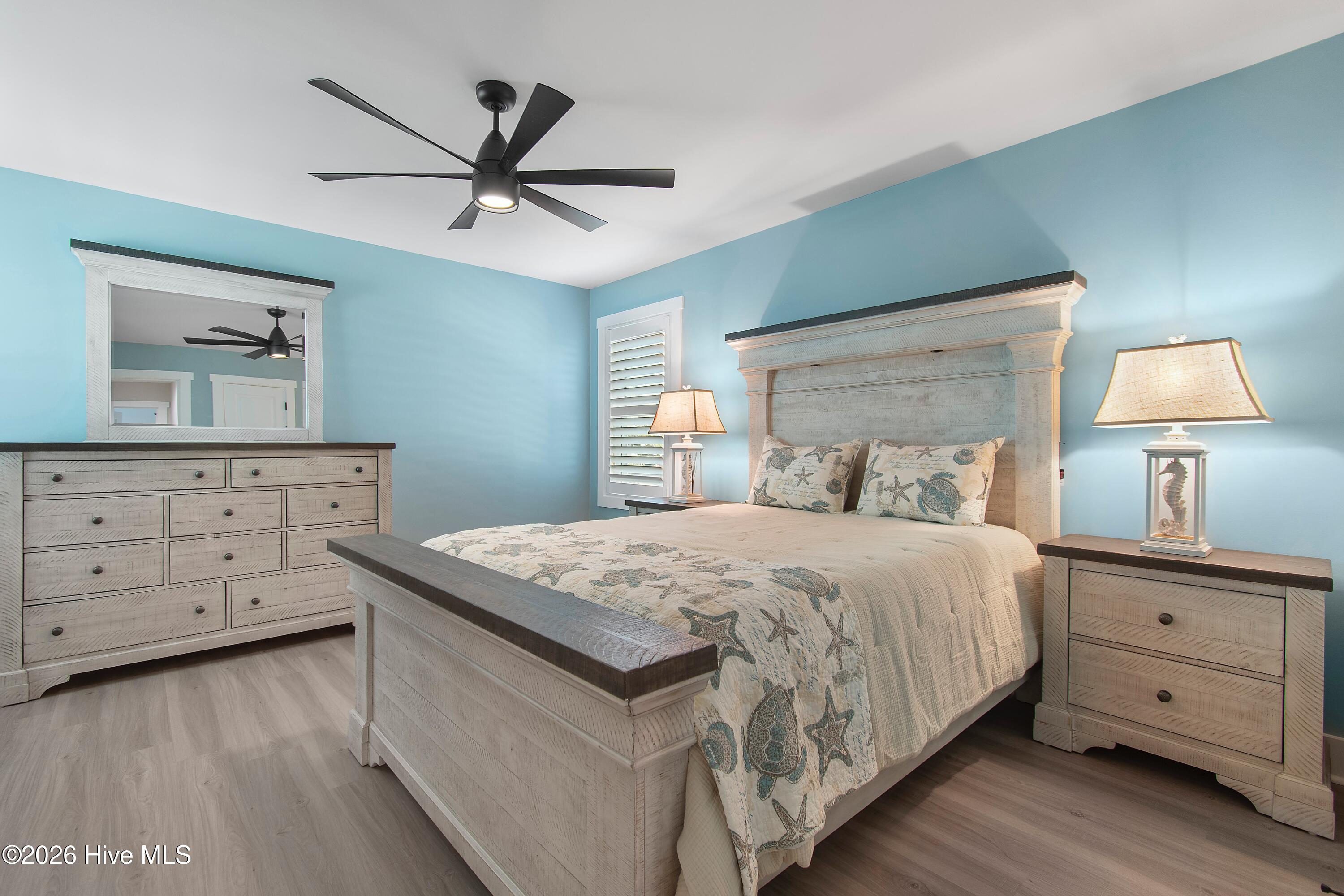 100552284 | Photo 15