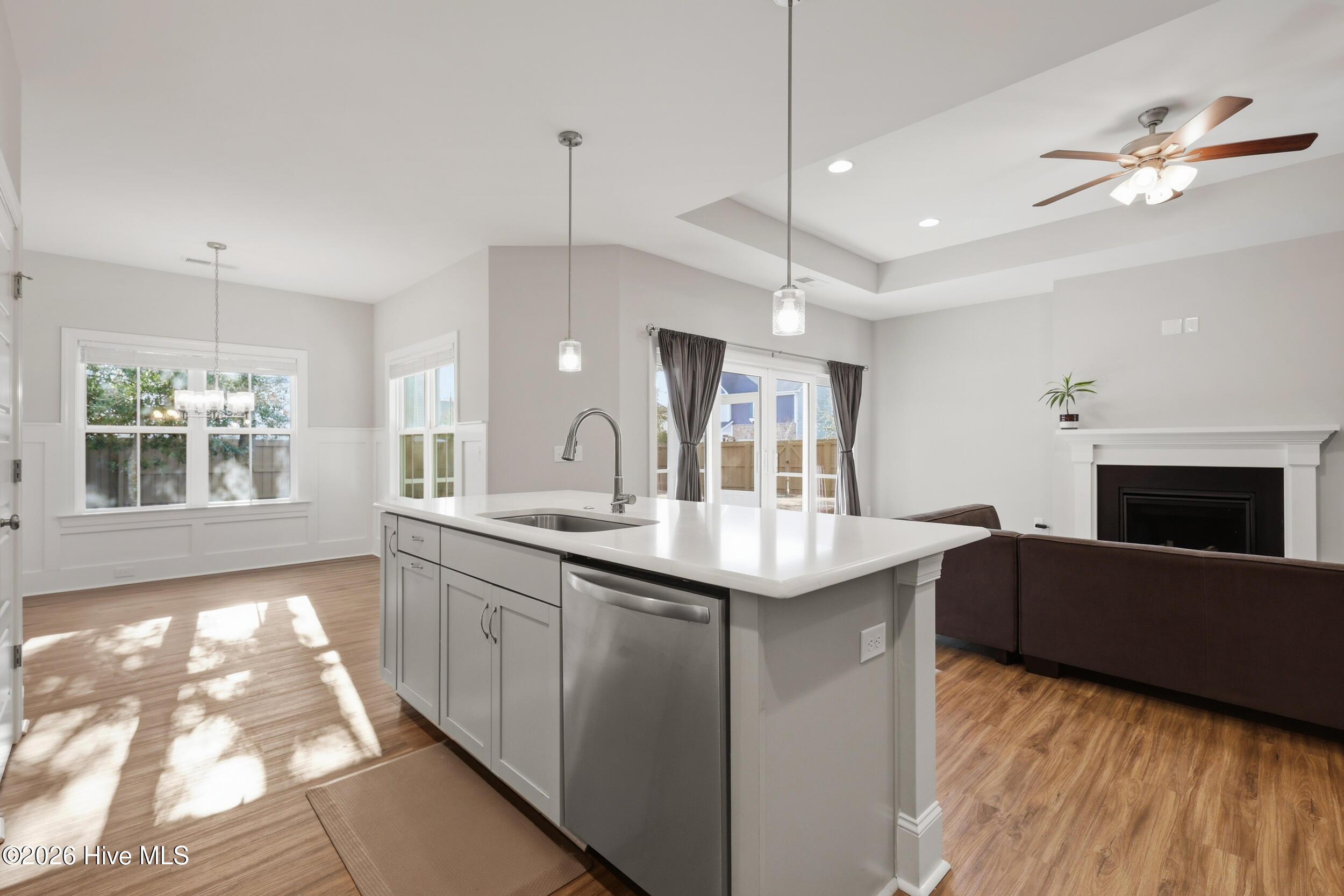 100557443 | Photo 17