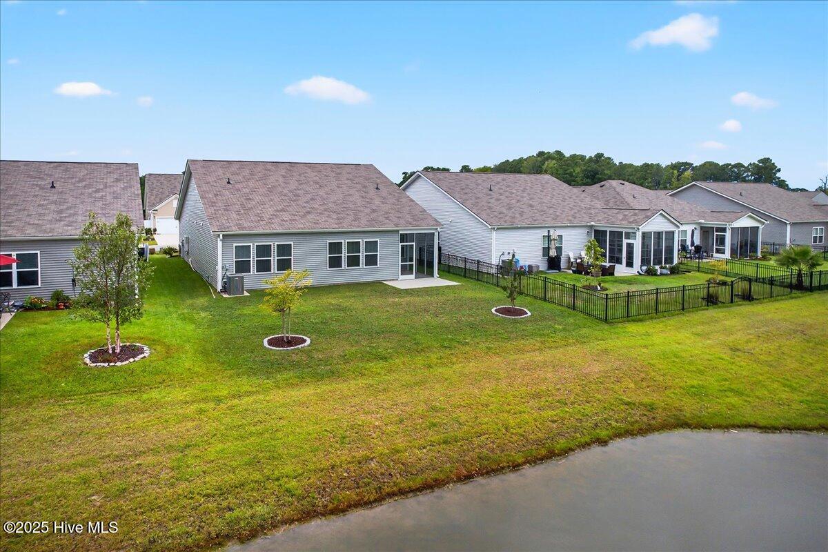 100522416 | Photo 70