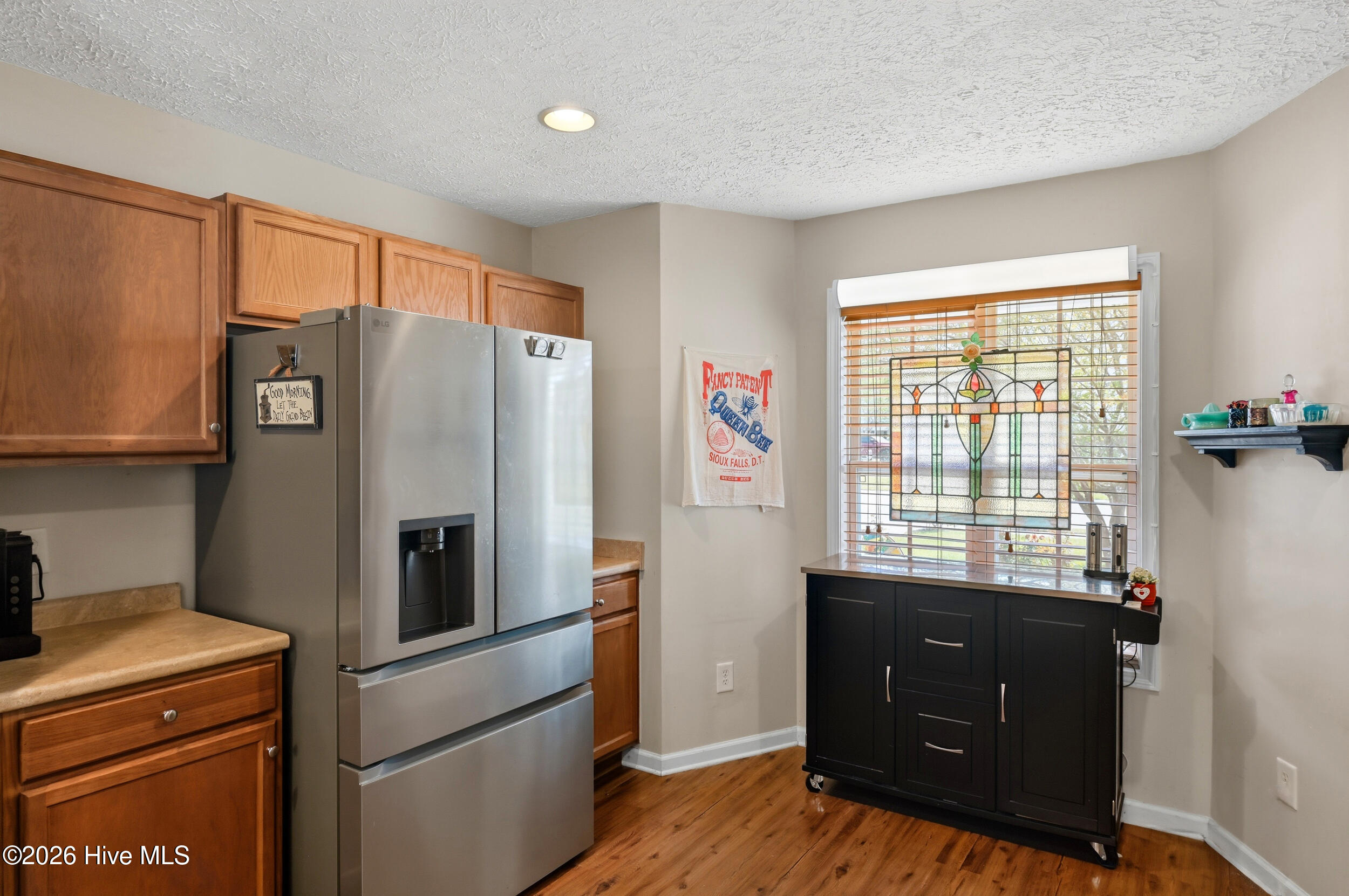 100566143 | Photo 12