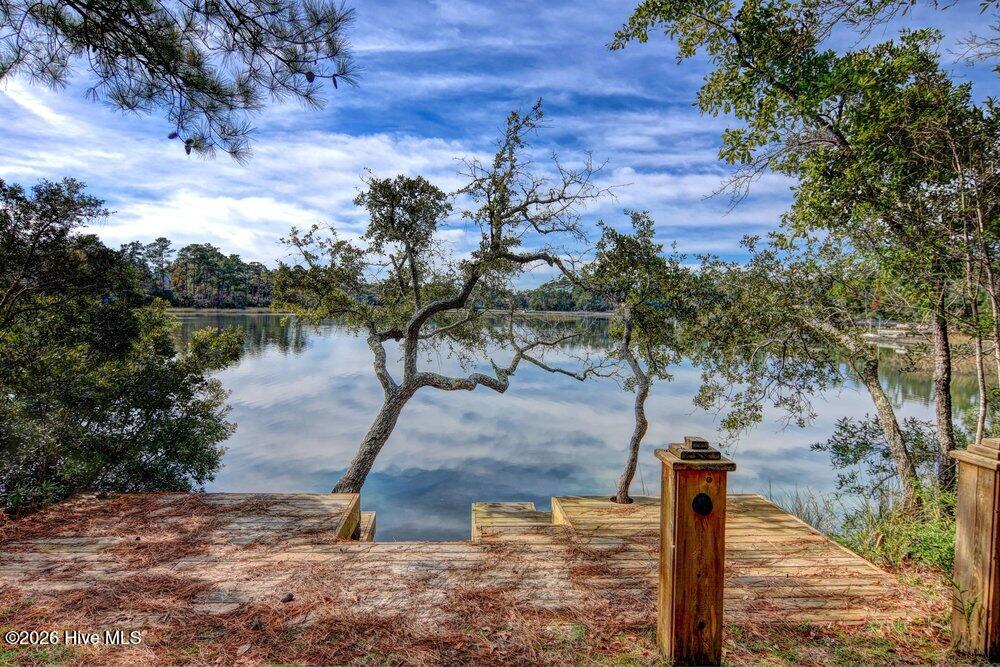 100563966 | Photo 69