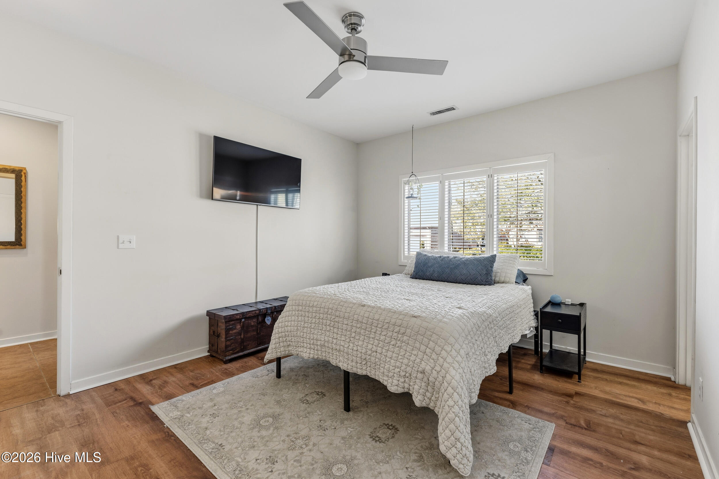 100554124 | Photo 15