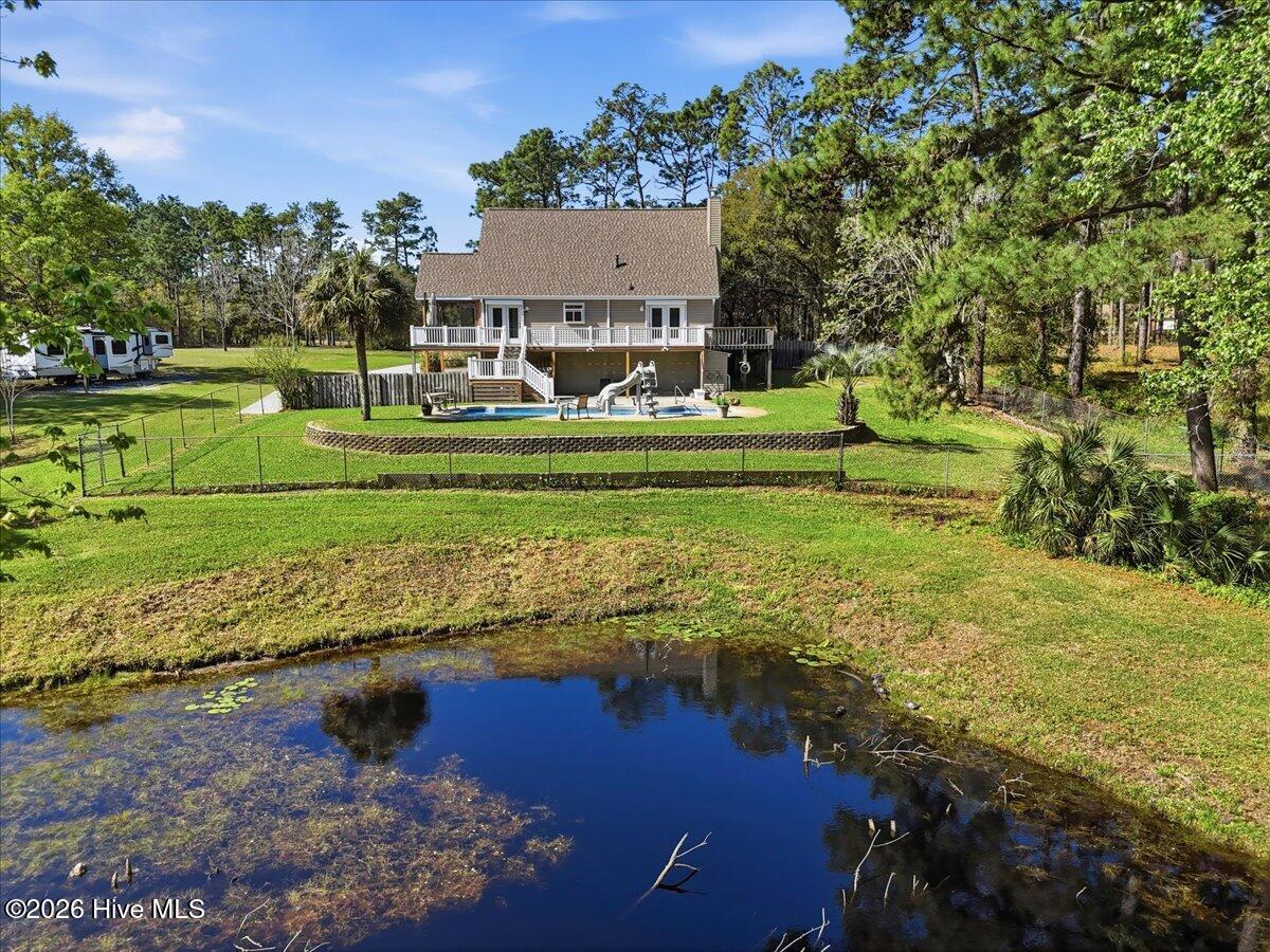 100566130 | Photo 59