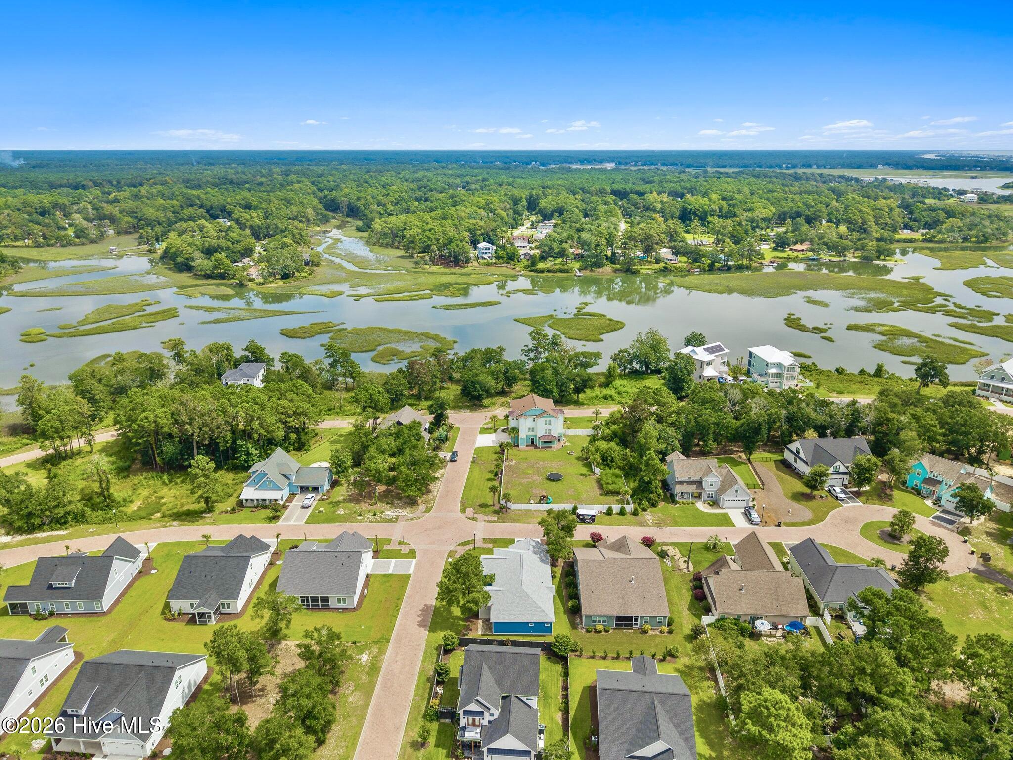 100530218 | Photo 48