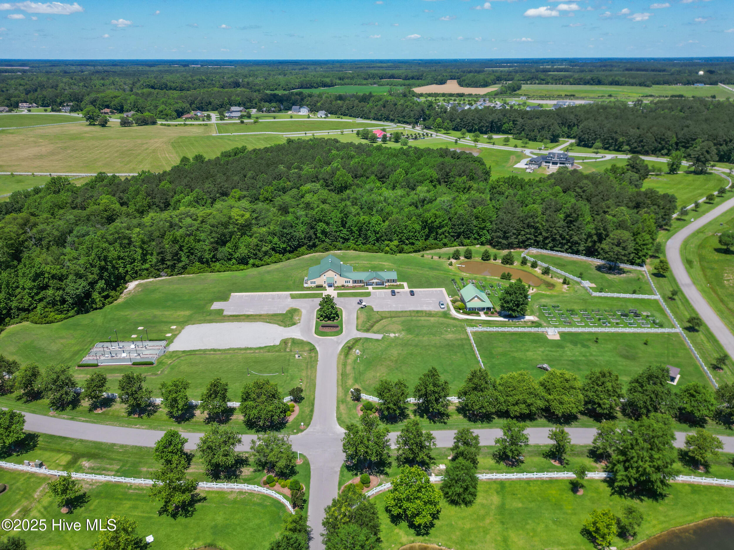 Homes for sale in Hertford, NC | 105 Croatan Rd, Hertford, NC 27944 | MLS# 100501984