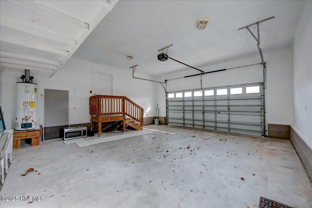 100546036 | Photo 56