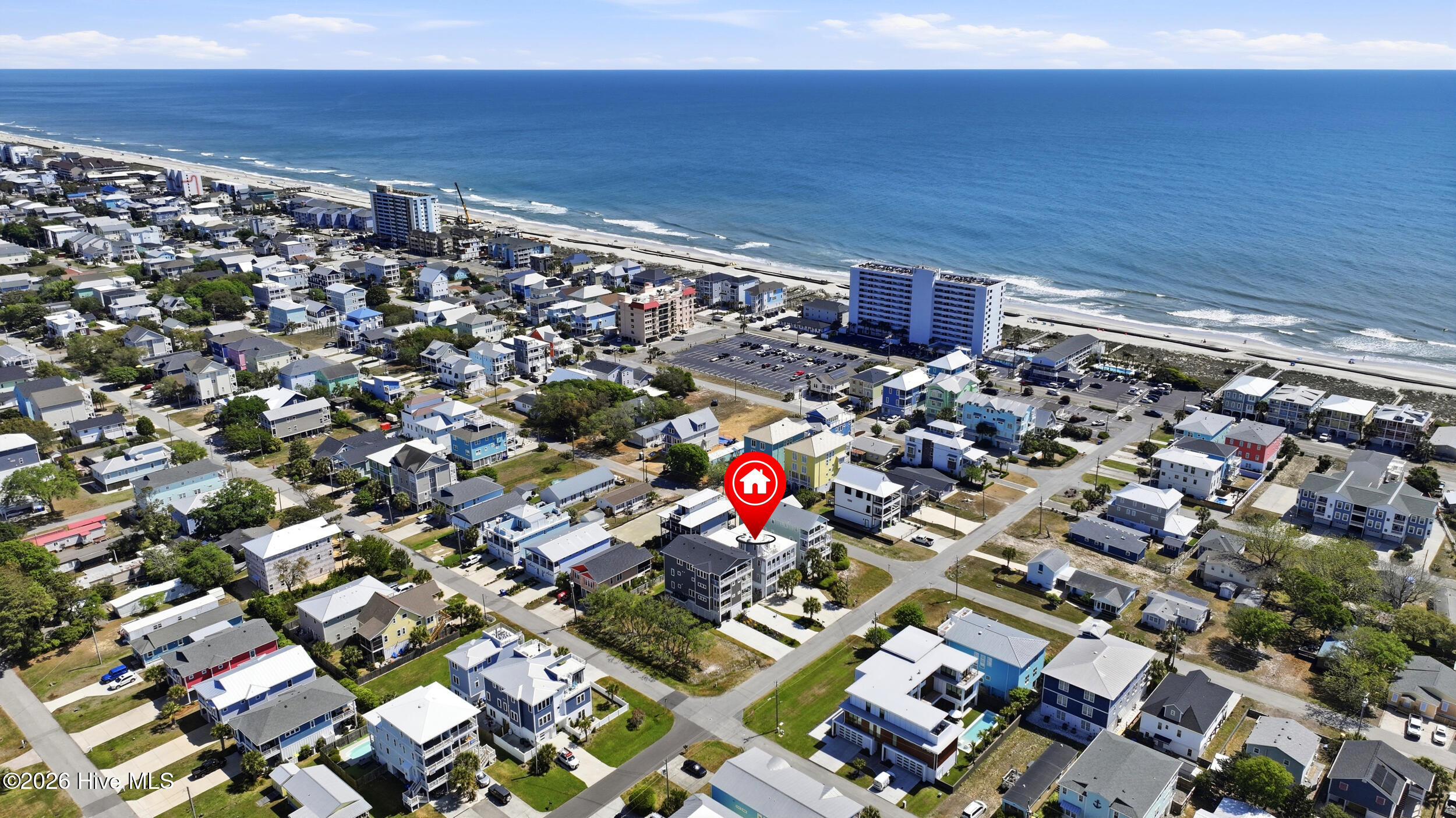 100568408 | Photo 63