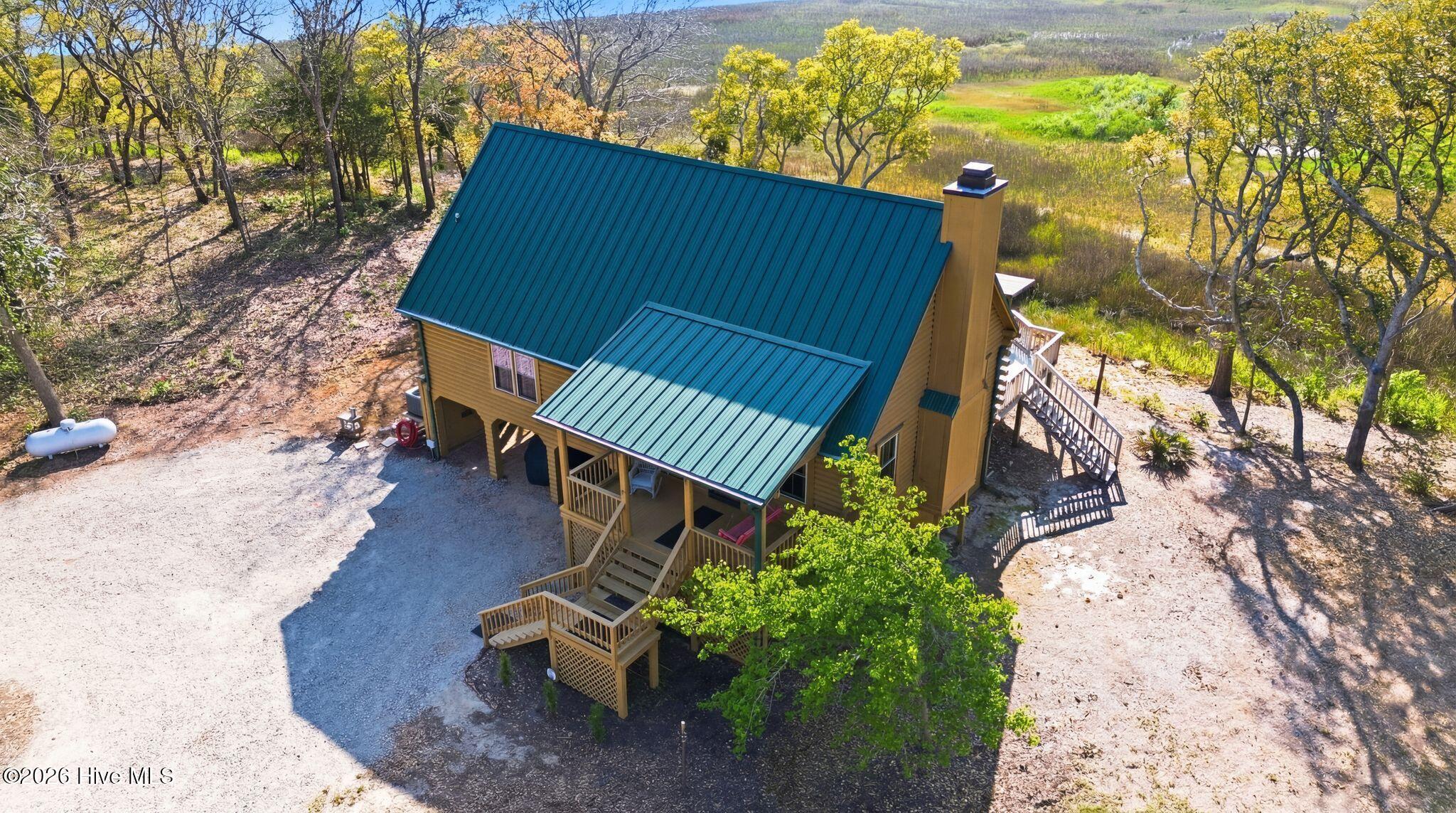 100565055 | Photo 73