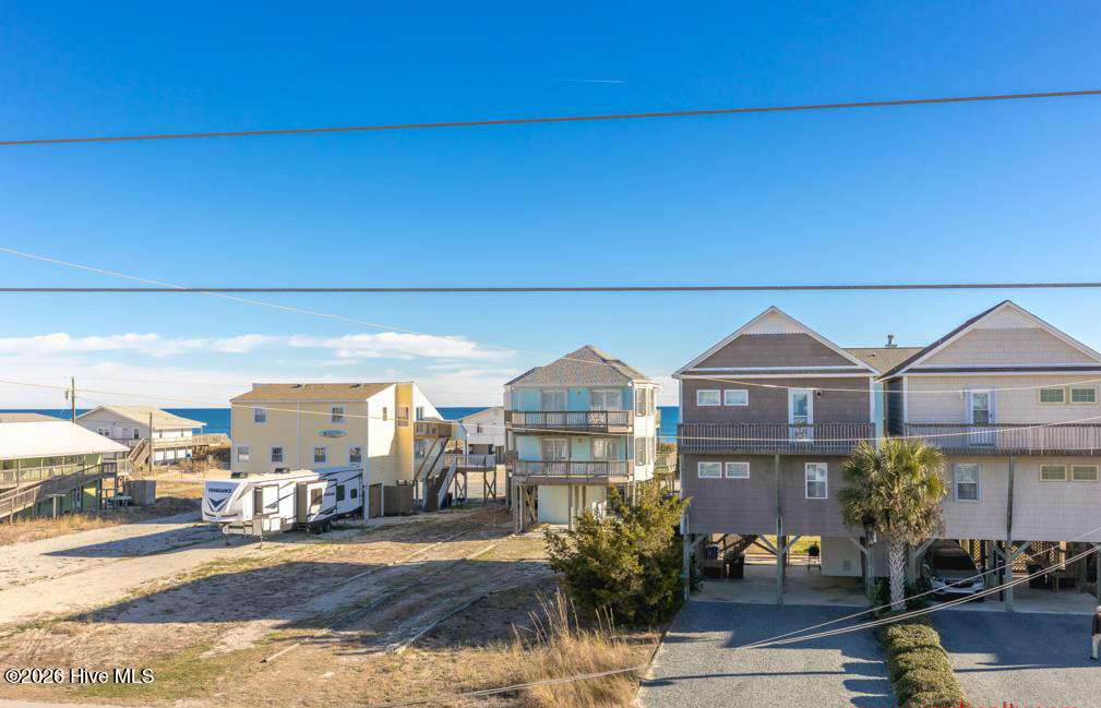 100567605 | Photo 20