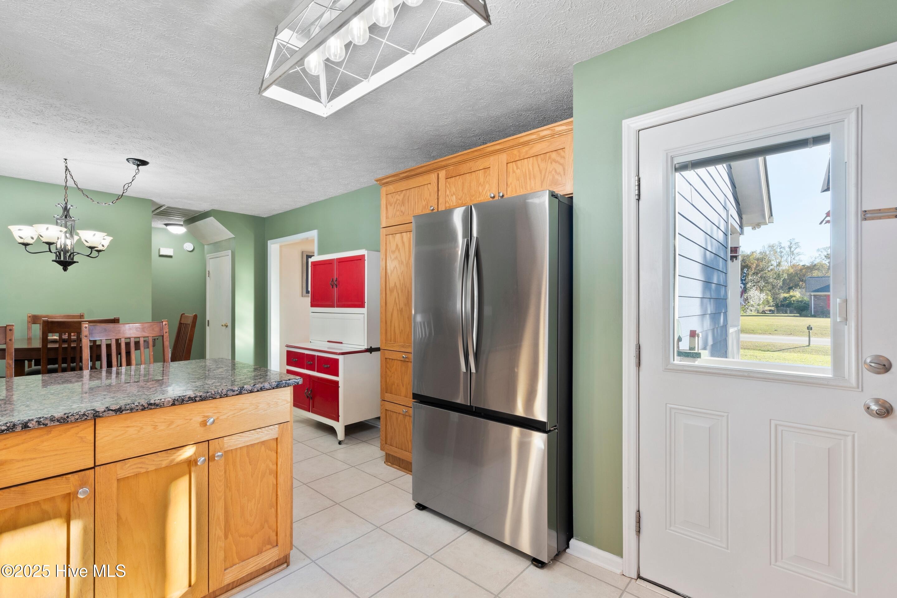 100535792 | Photo 58