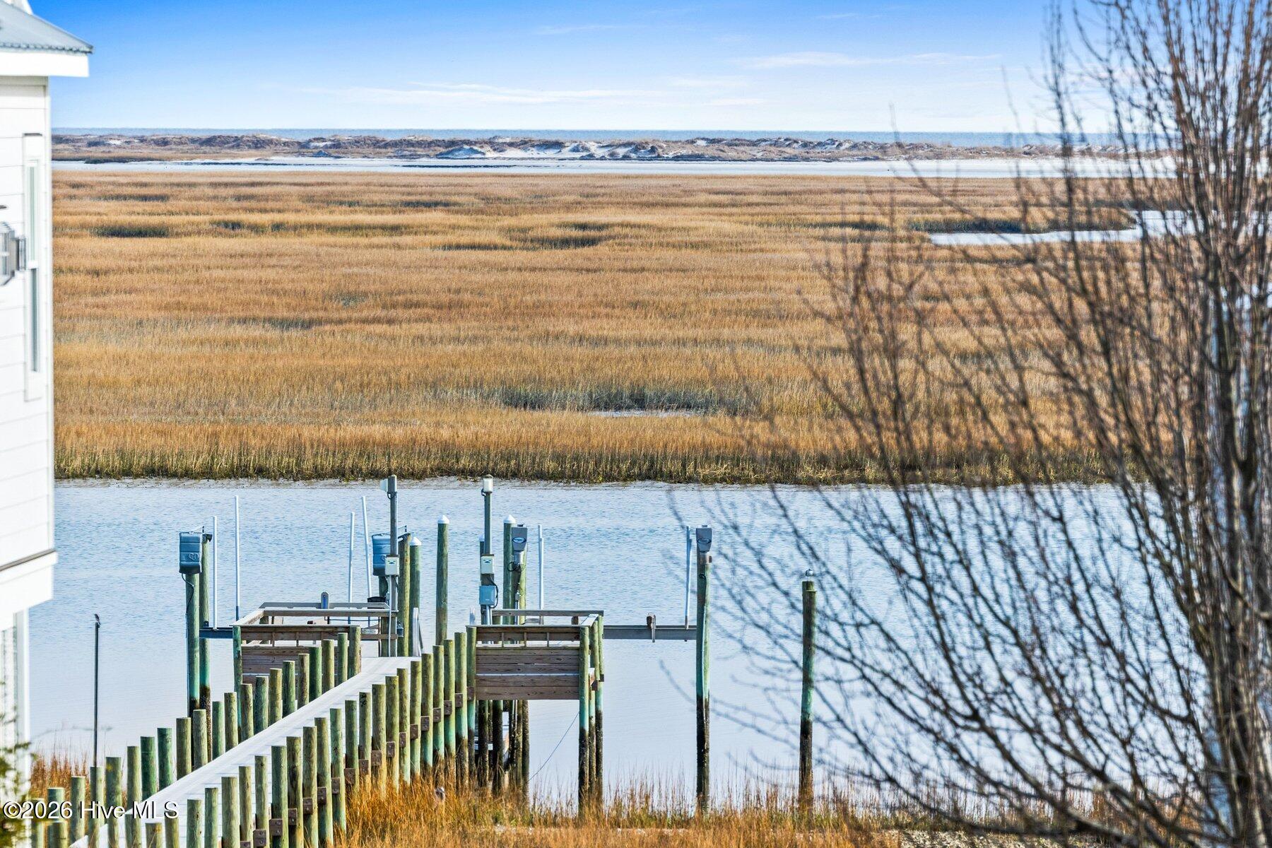 100551299 | Photo 60