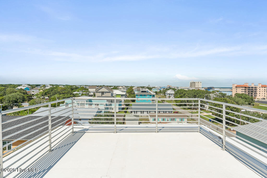 100509824 | Photo 35