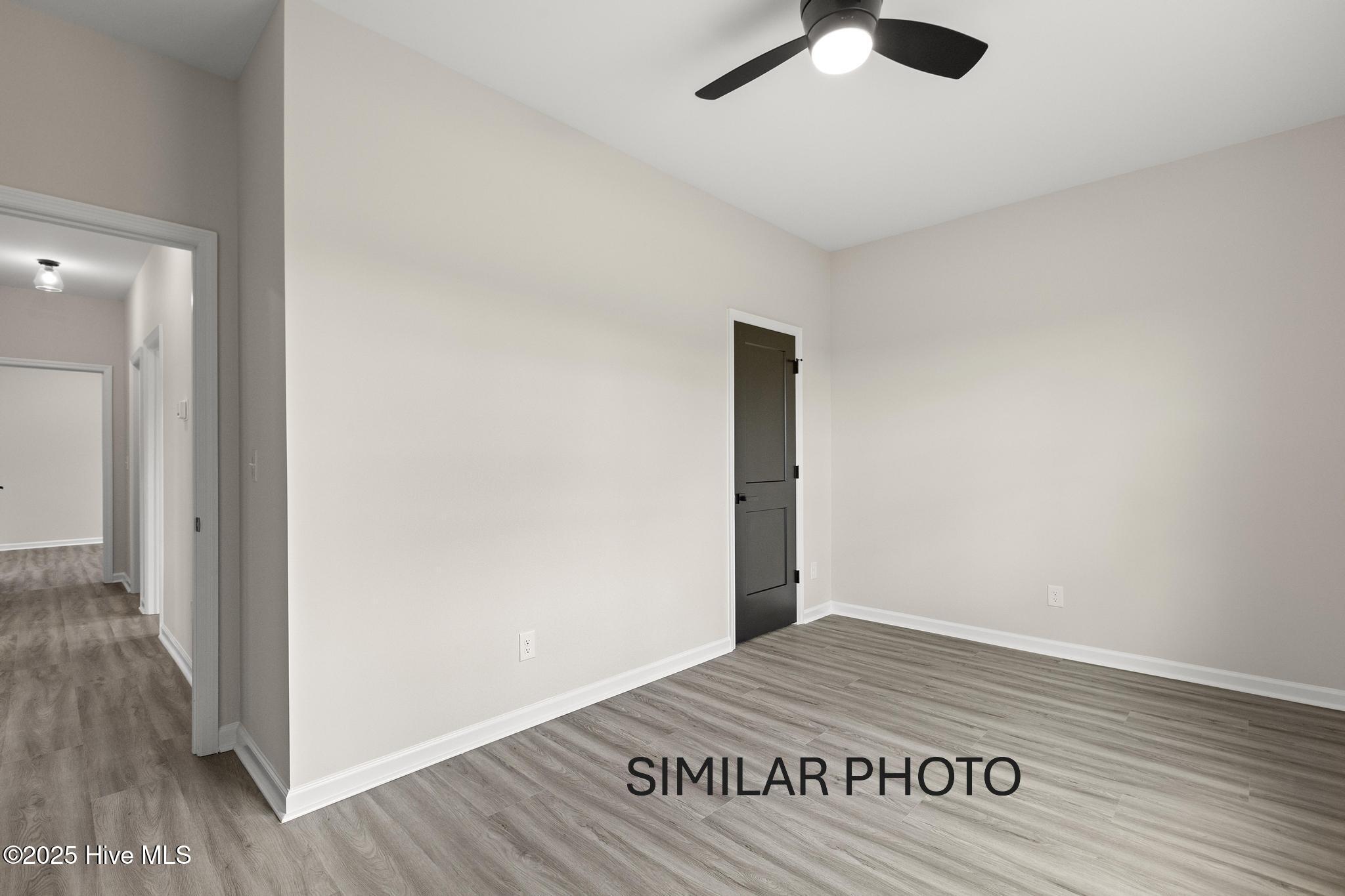 100515081 | Photo 15