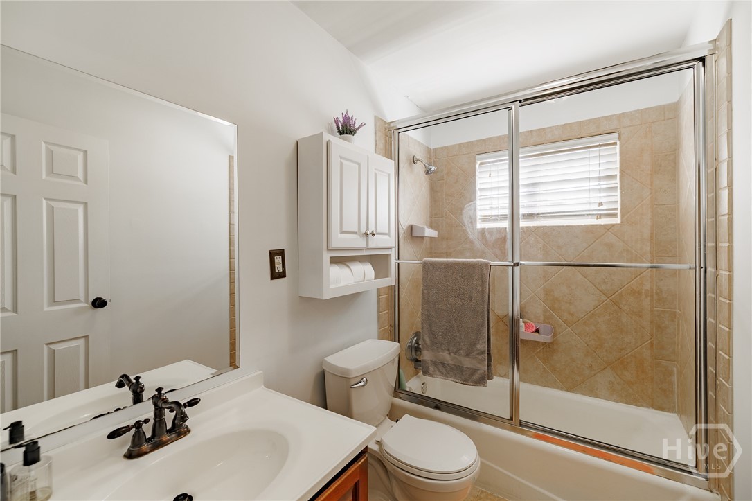 250 Little Street A209