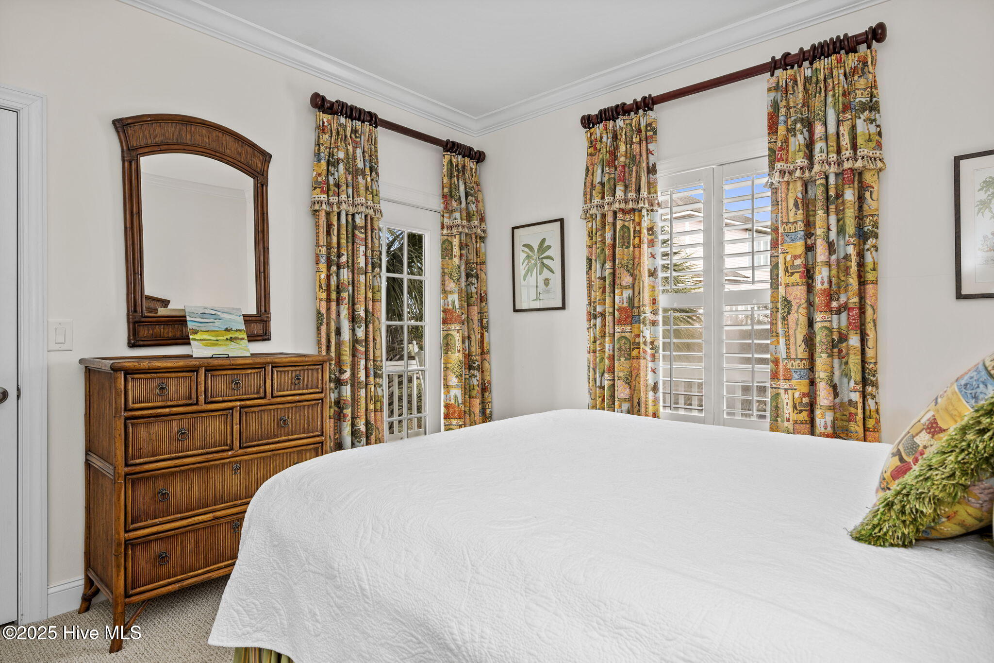 100544331 | Photo 31