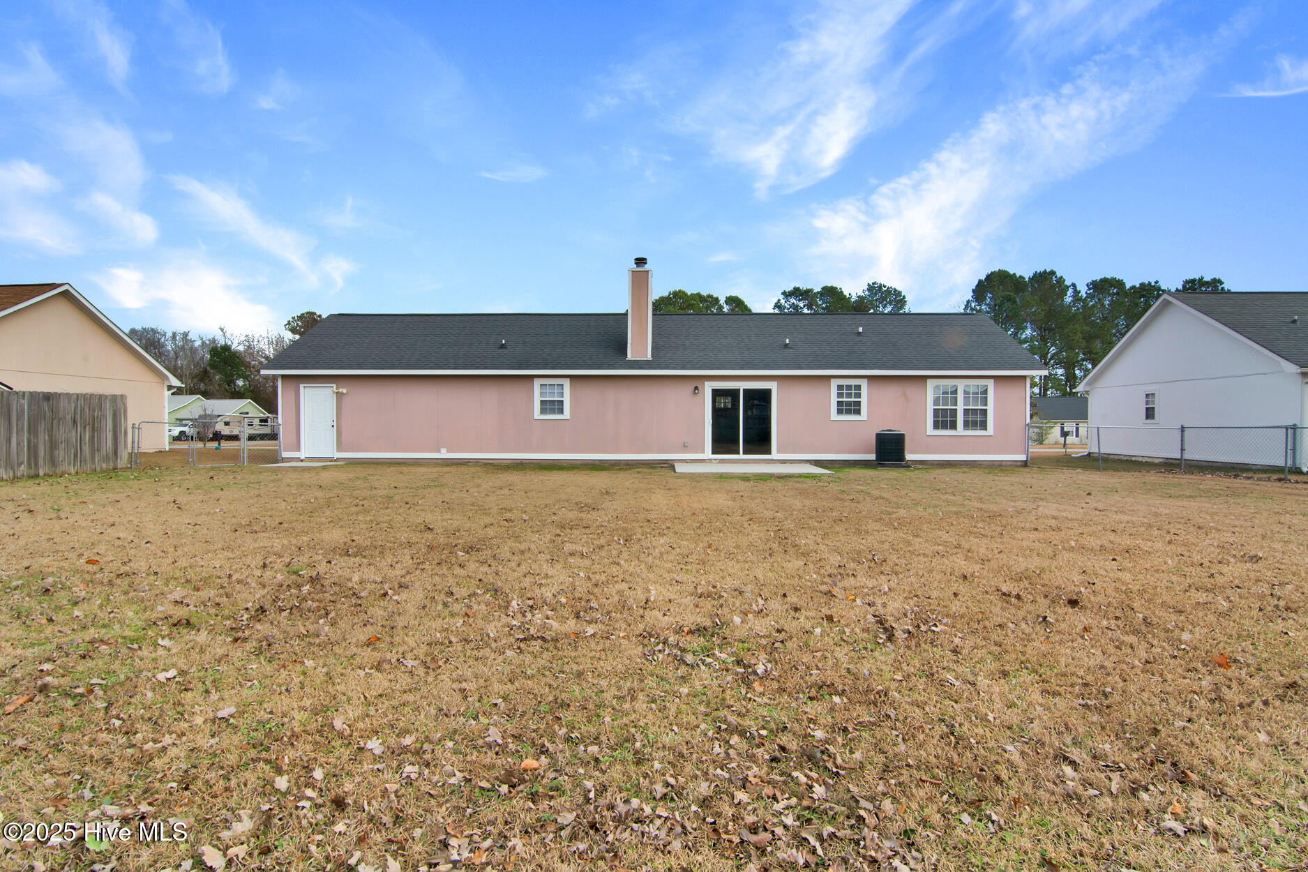 100547200 | Photo 19