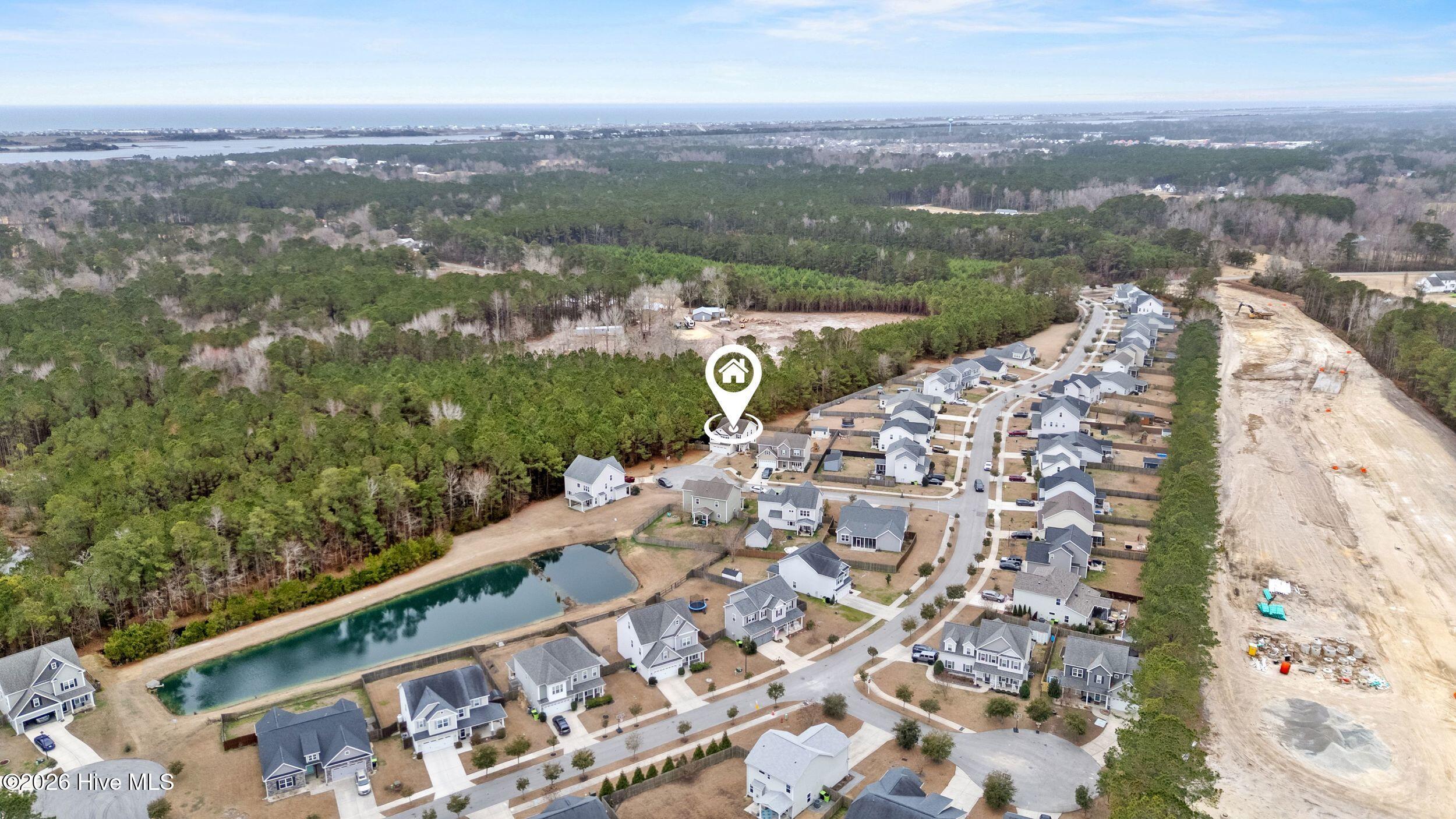 100557313 | Photo 54