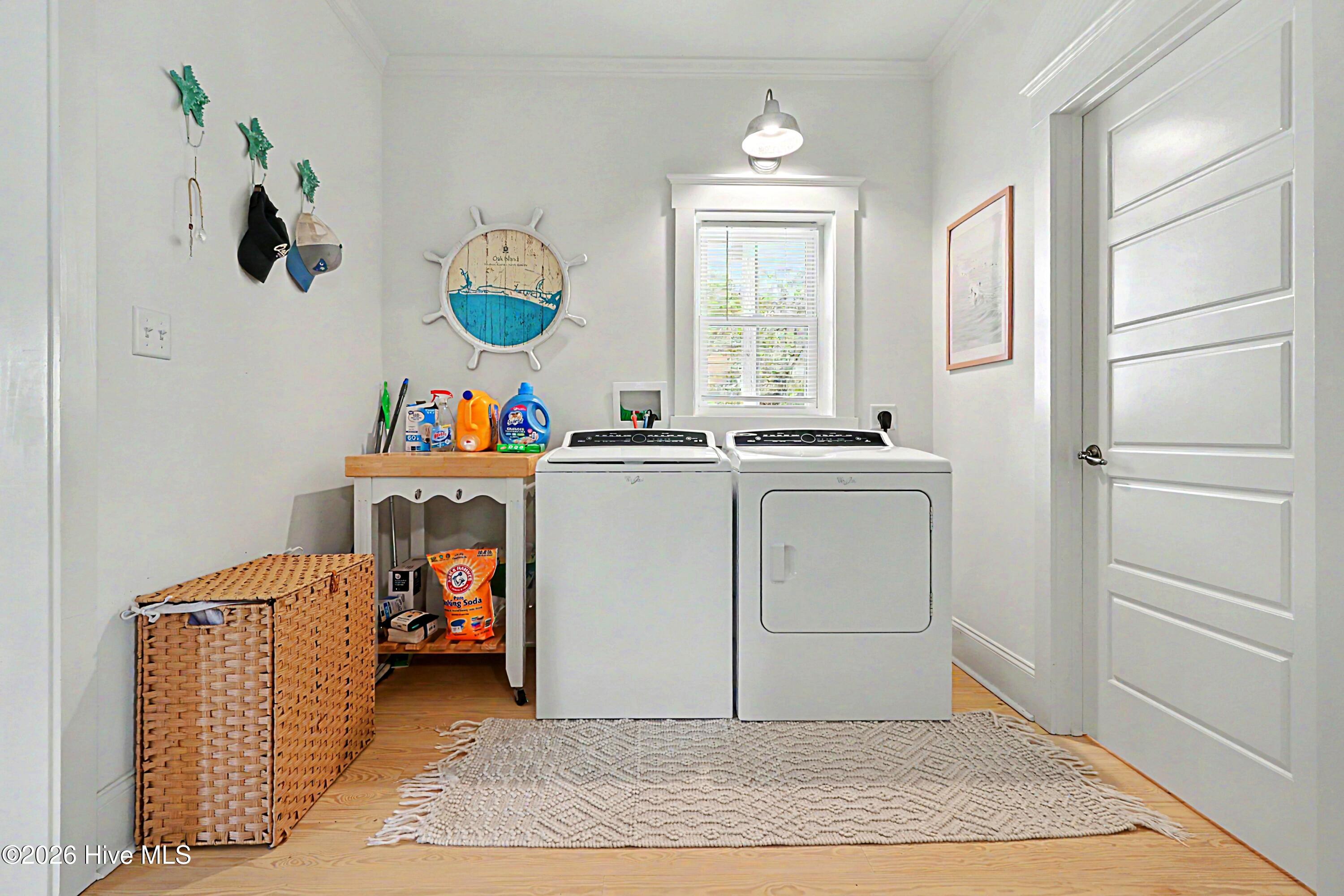 100566458 | Photo 29