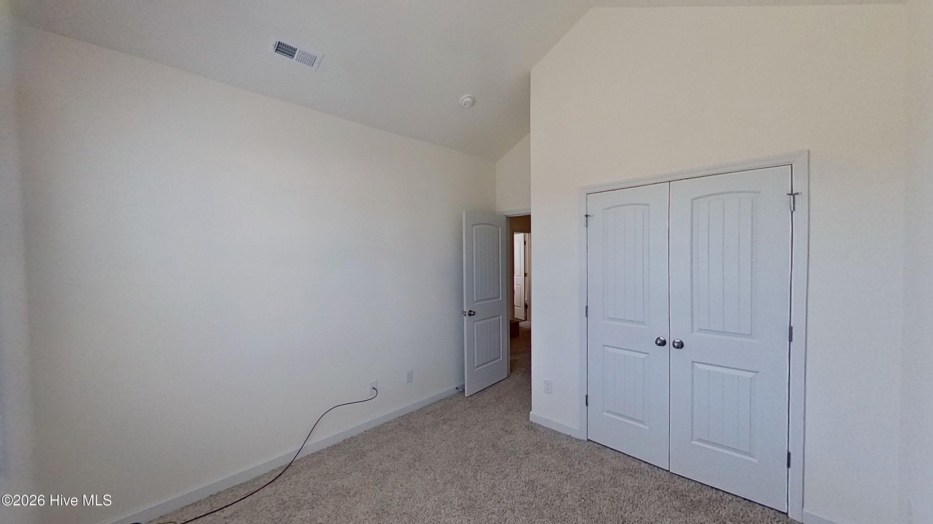 100567231 | Photo 20