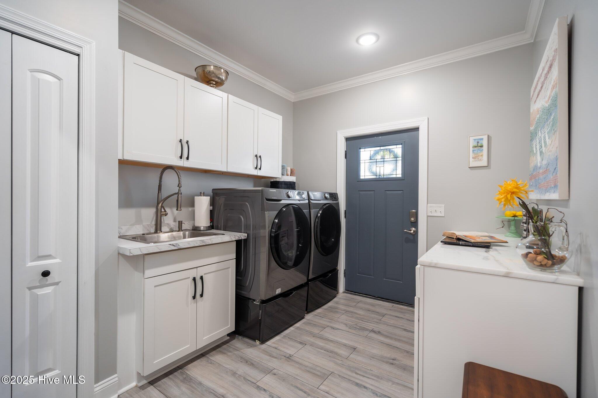 100532890 | Photo 29