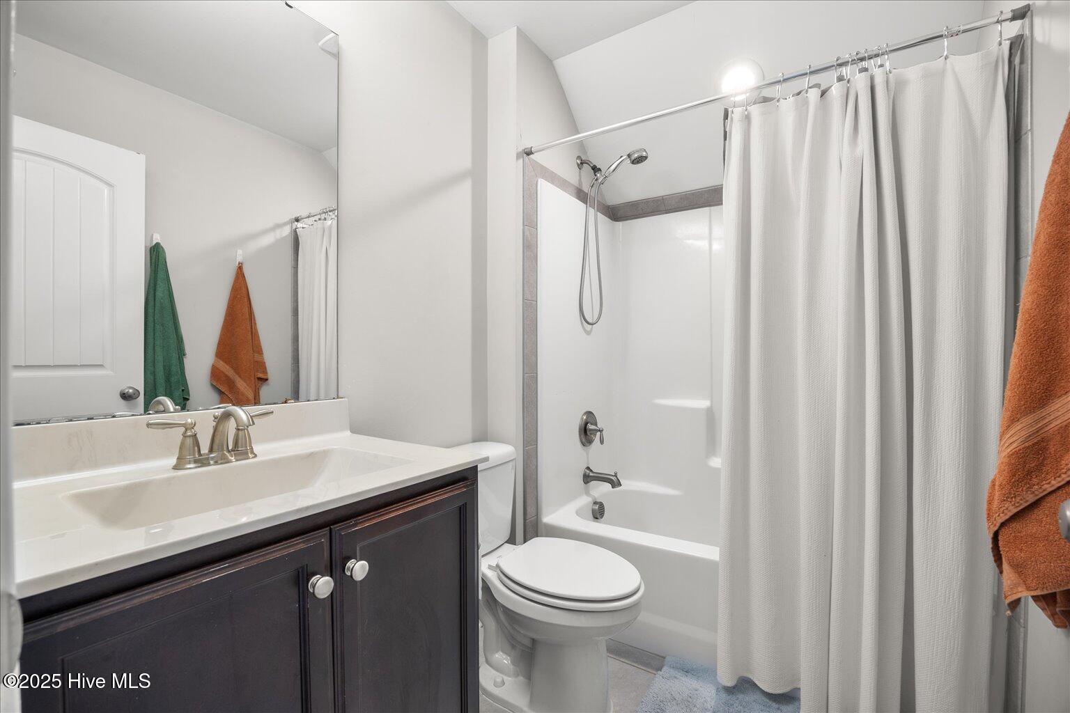 100530292 | Photo 37