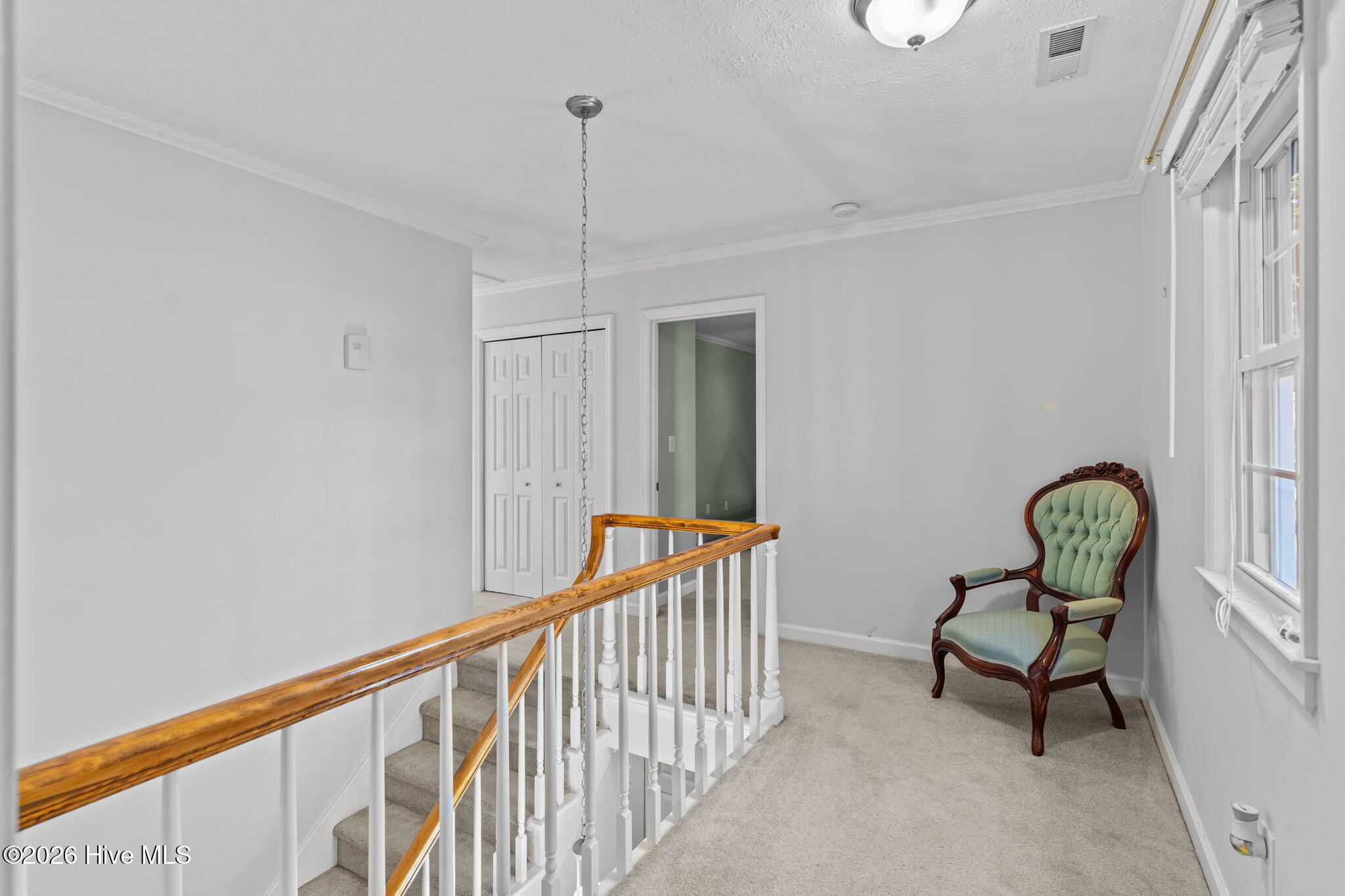 100550743 | Photo 50