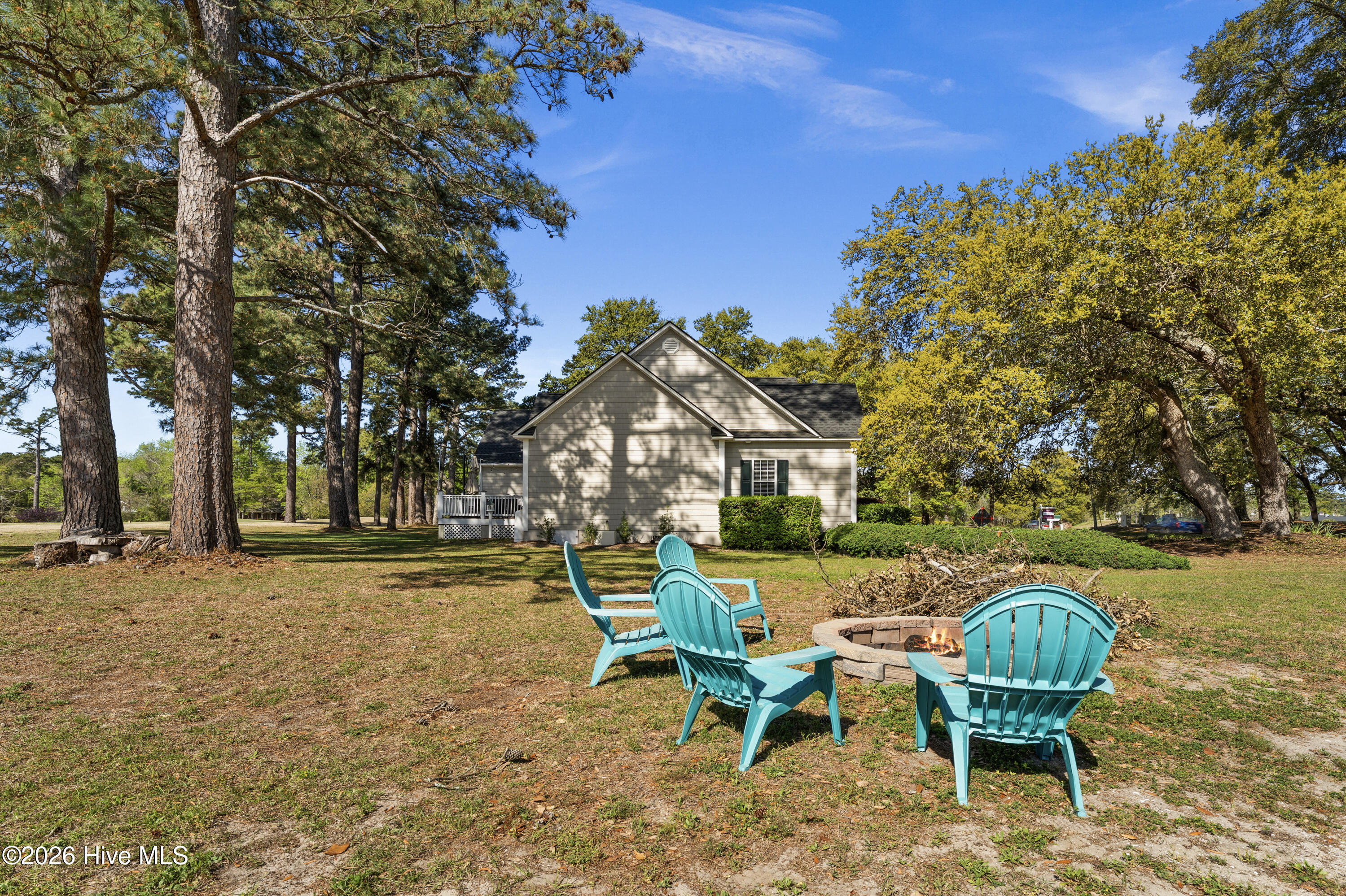 100550440 | Photo 10