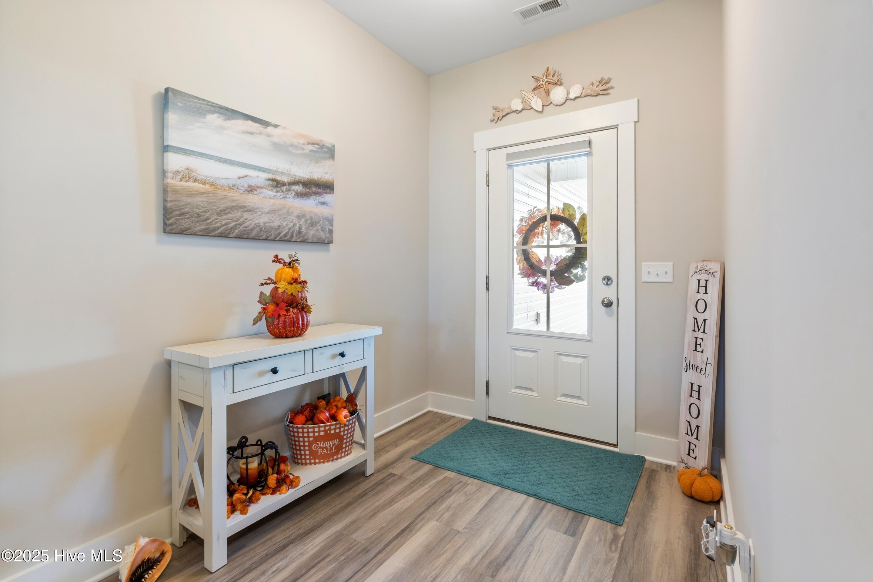 100538815 | Photo 31