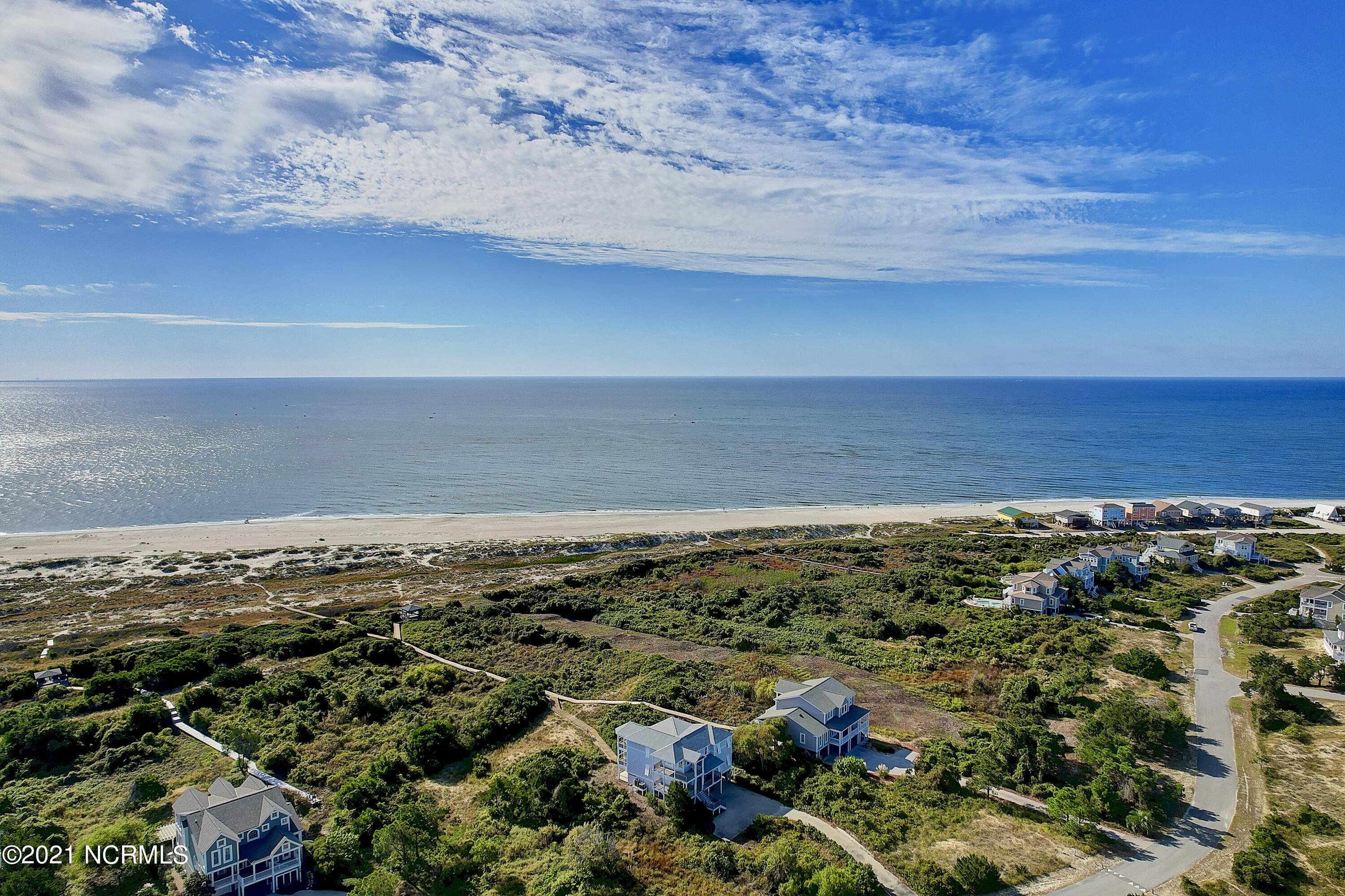 100536702 | Photo 35