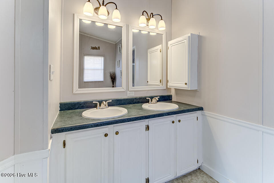 100552634 | Photo 13