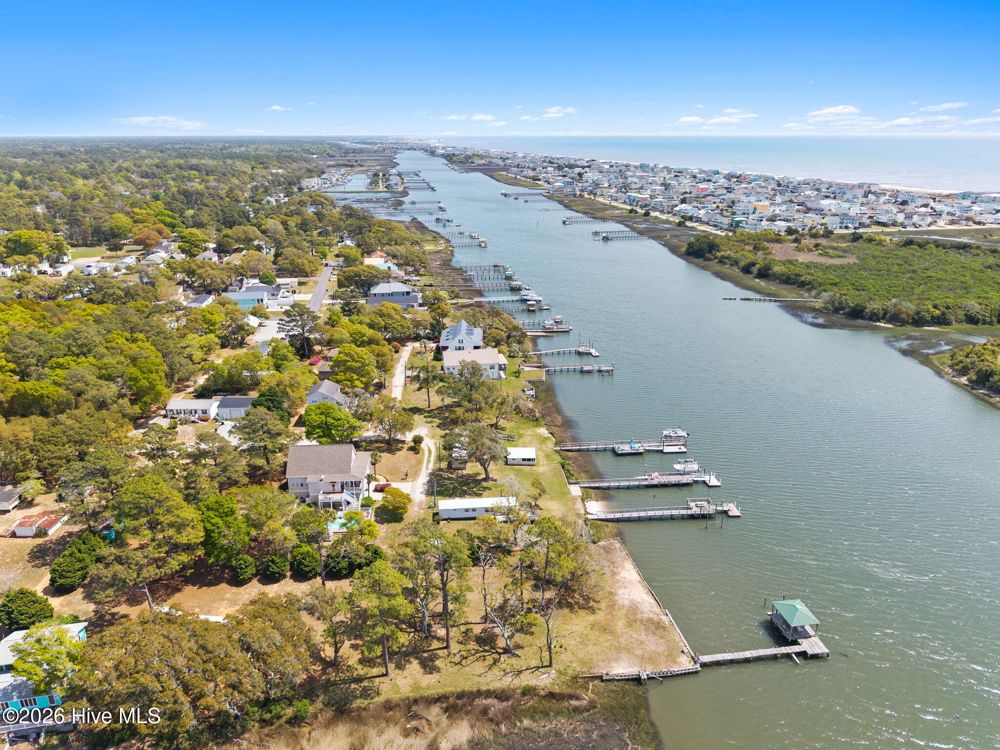 100566344 | Photo 74