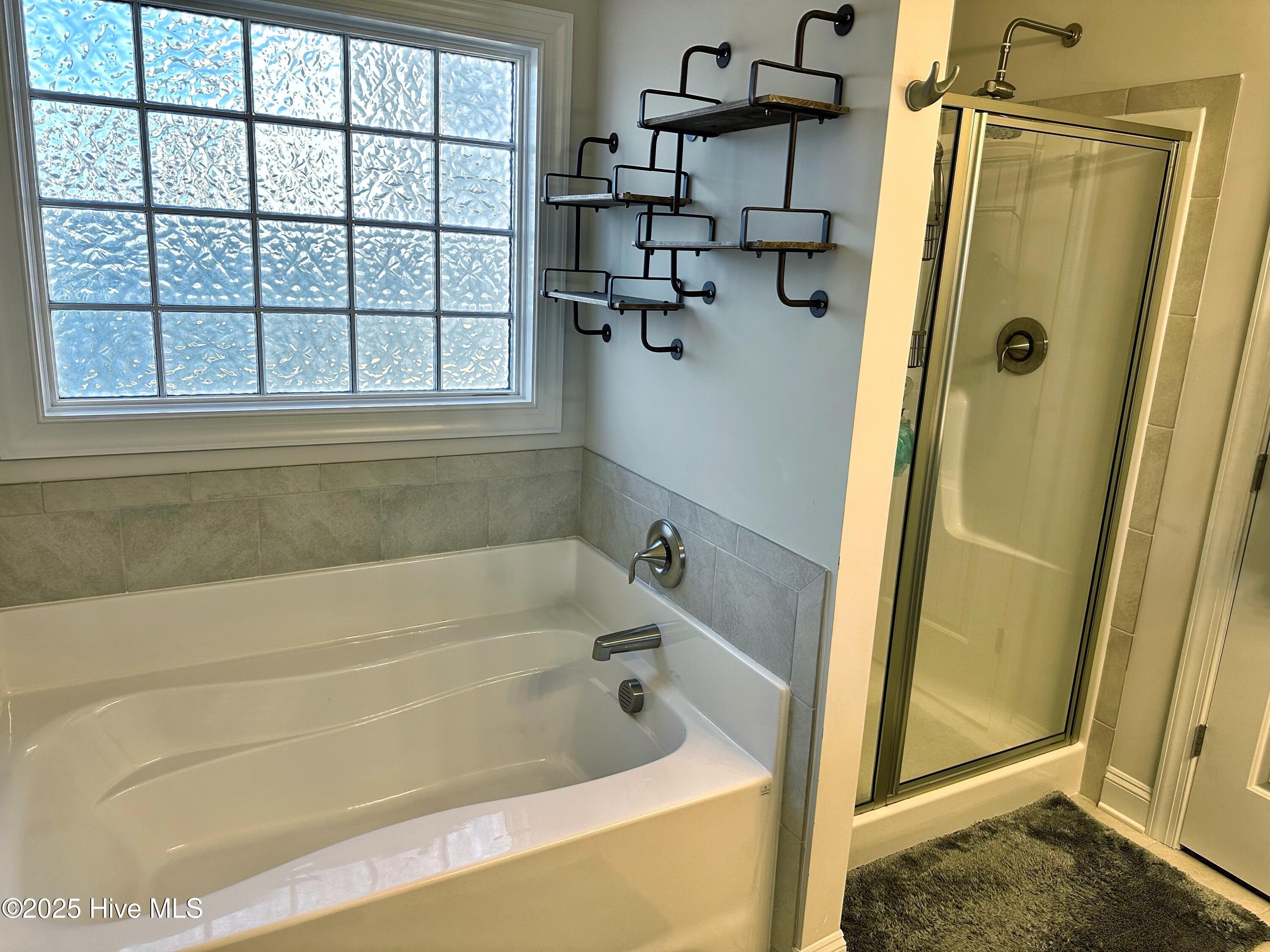 100540901 | Photo 57