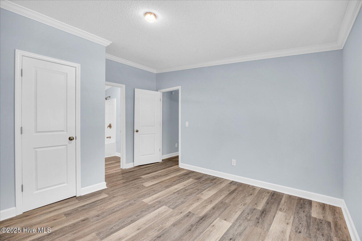 100512126 | Photo 16