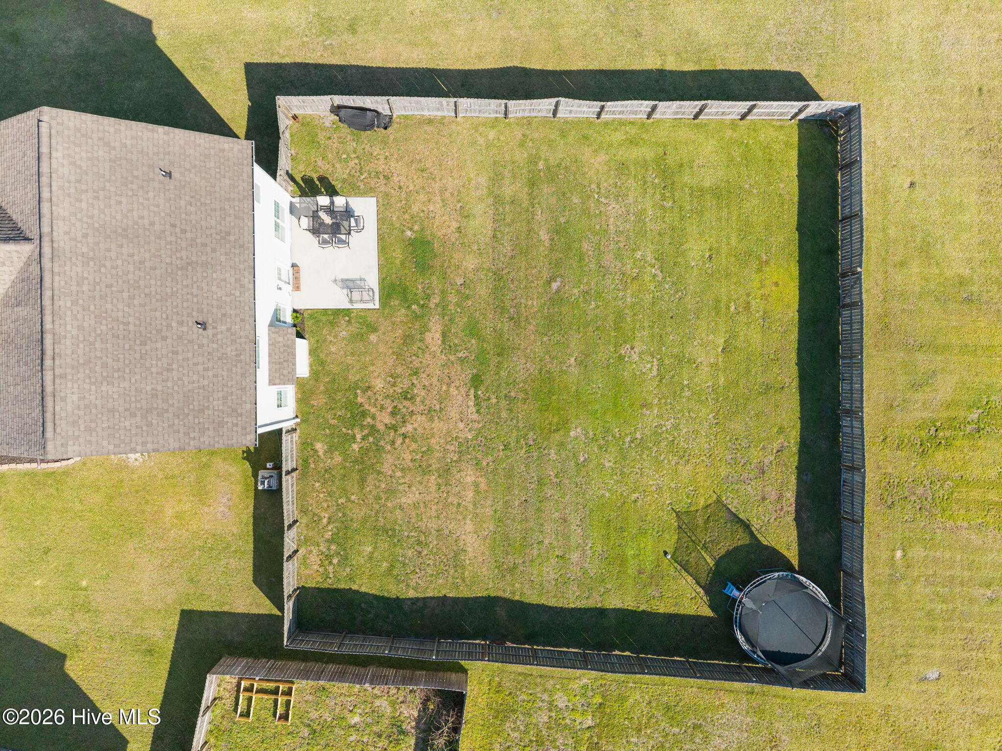 100566701 | Photo 49