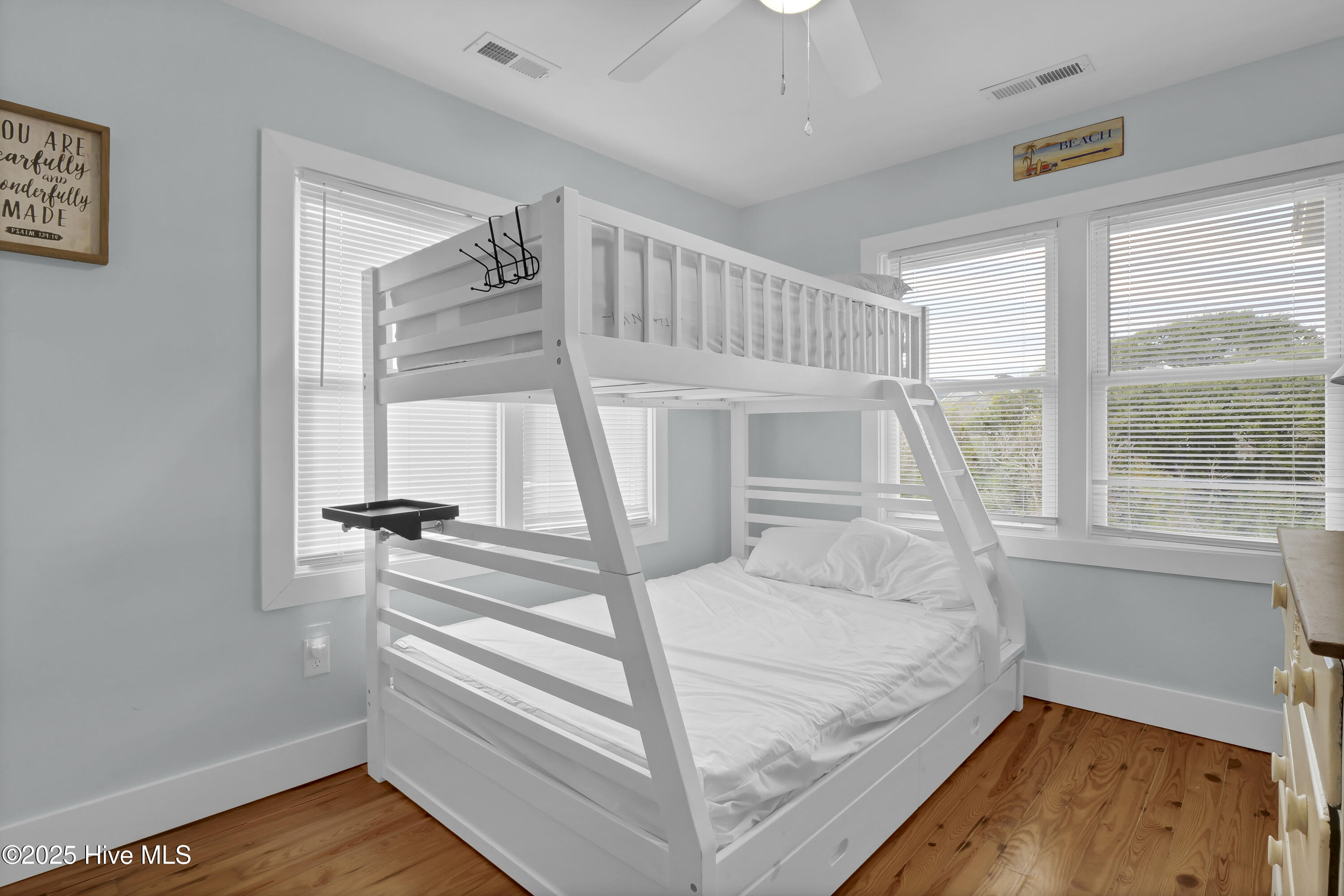 100544276 | Photo 20