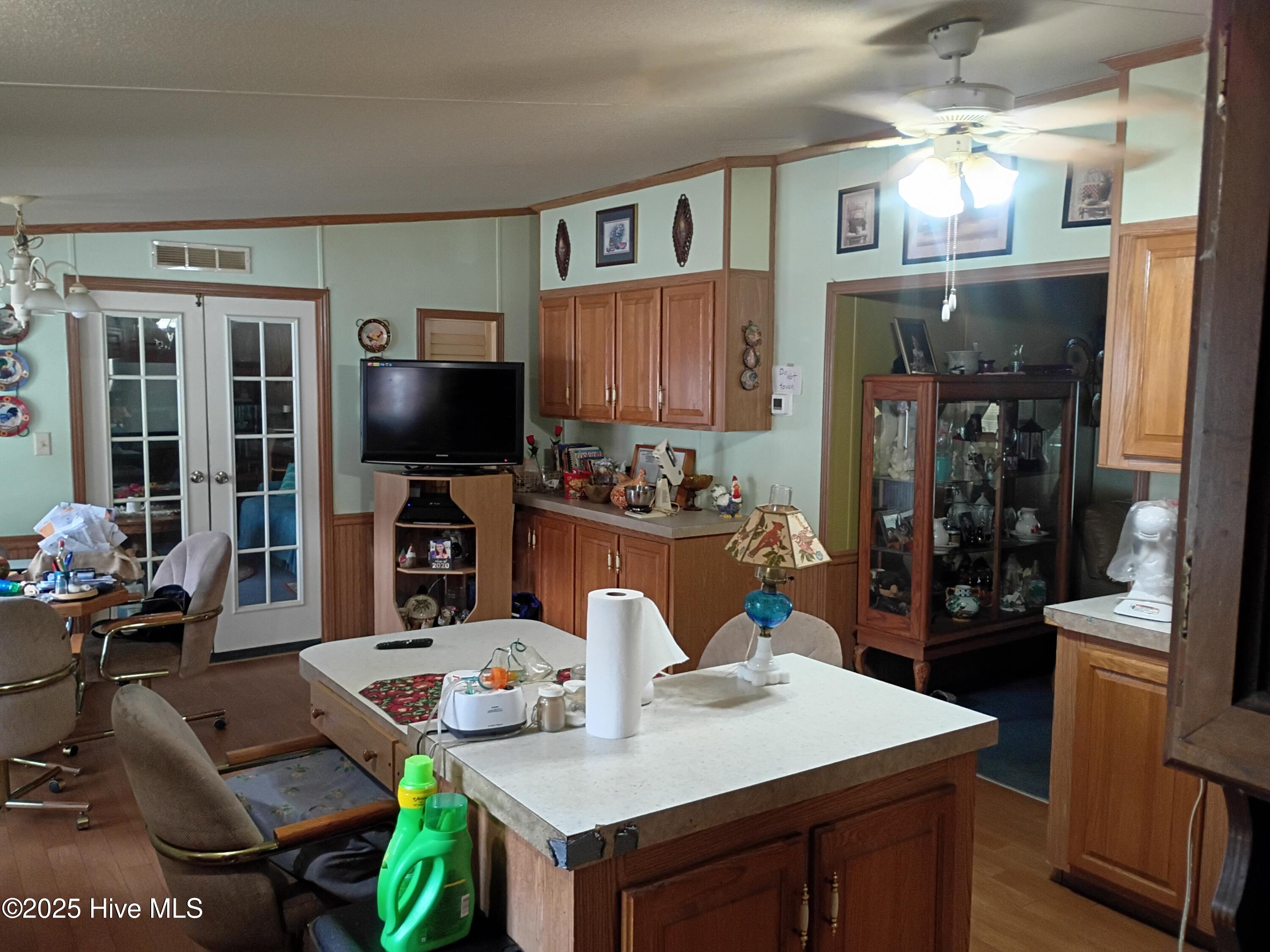 100522957 | Photo 19