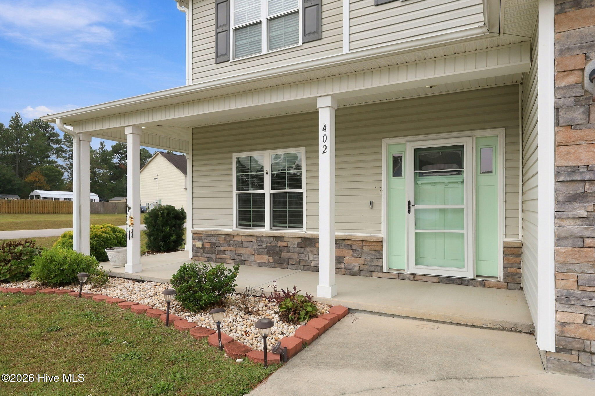 402 Kinroff Drive,Hubert
