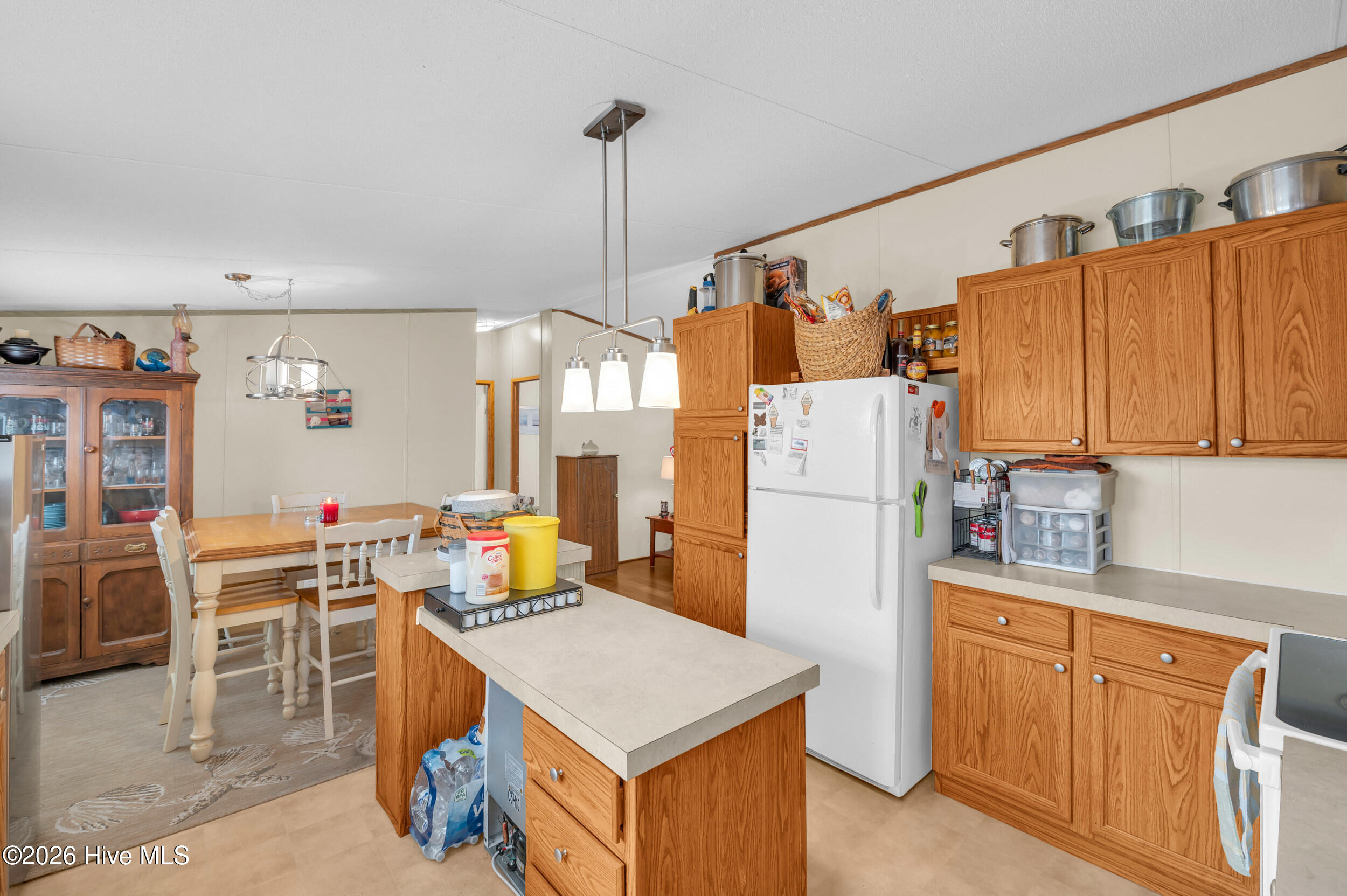 100550666 | Photo 15