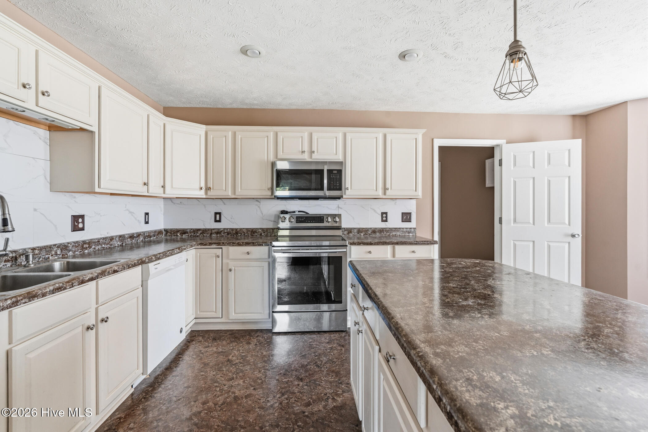 Exterior photo of 230 Colonial Drive, Rockingham, NC 28379. MLS: 100587886