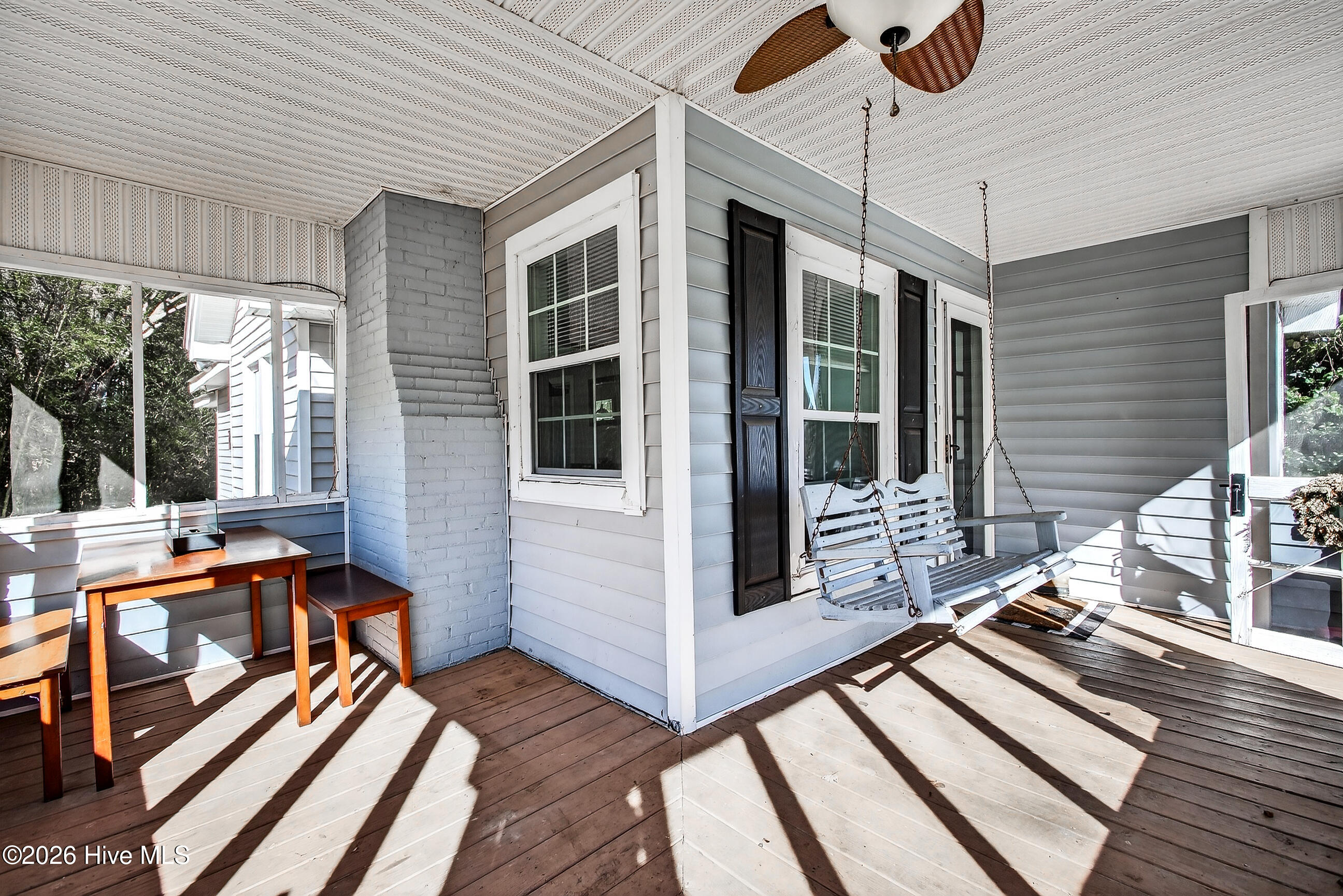 1527 Riggs Road,Maysville
