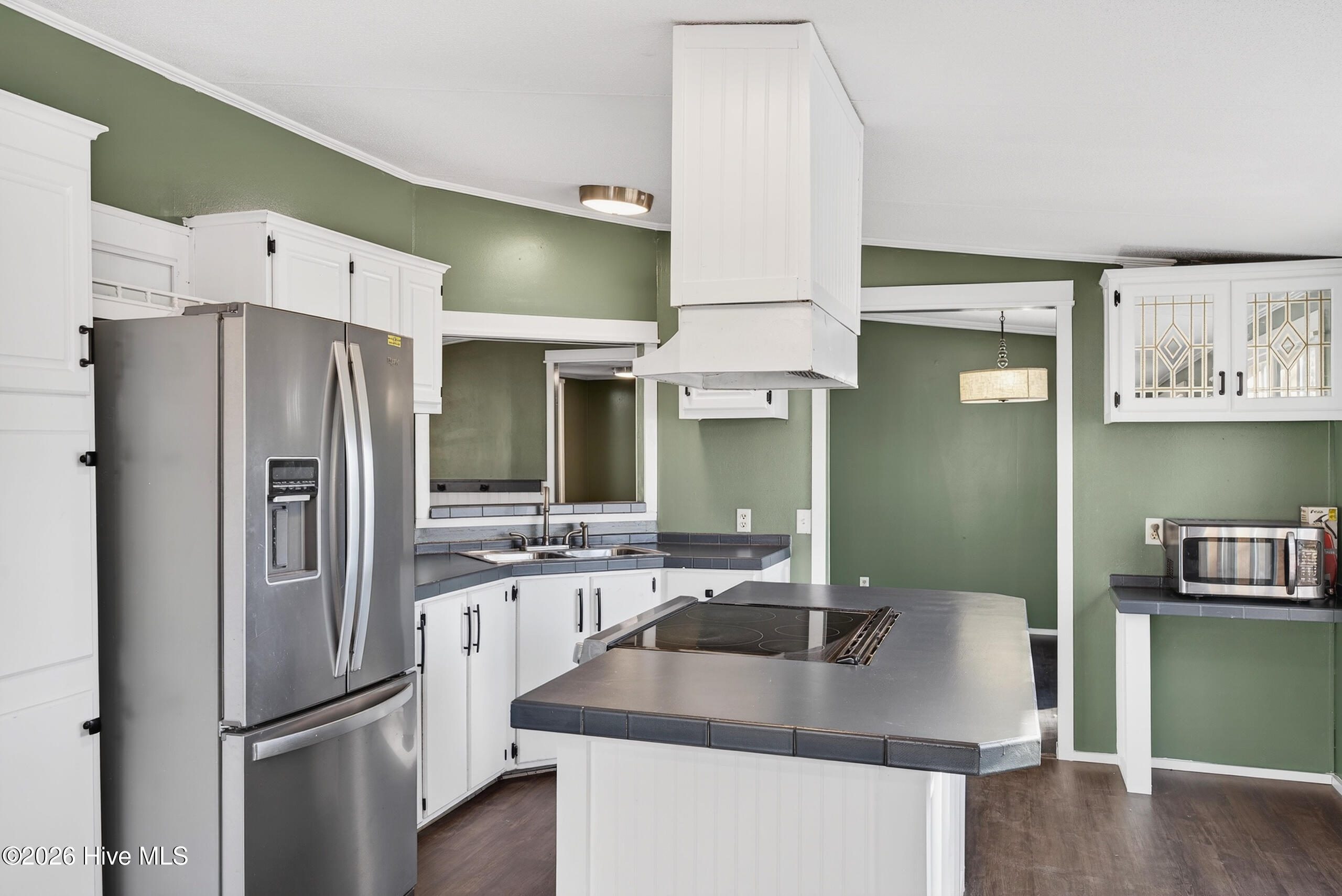 100551821 | Photo 10