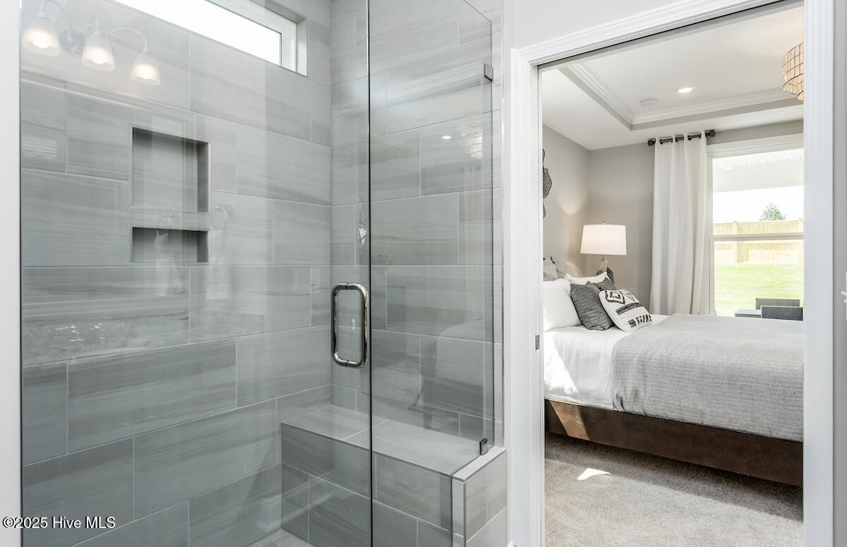 100526331 | Photo 19