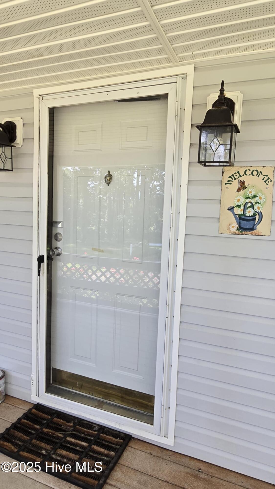 100522277 | Photo 34