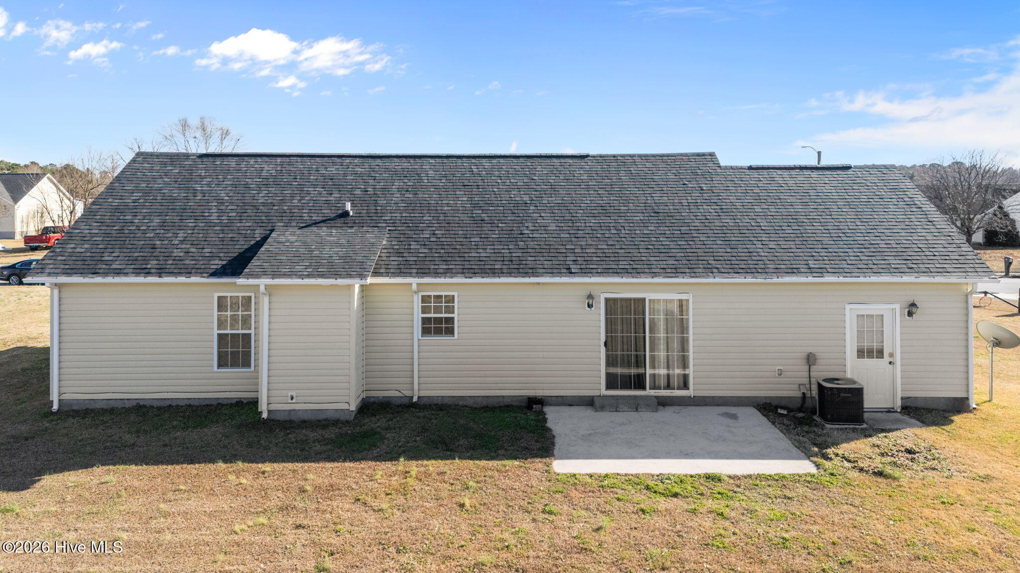 100550367 | Photo 39