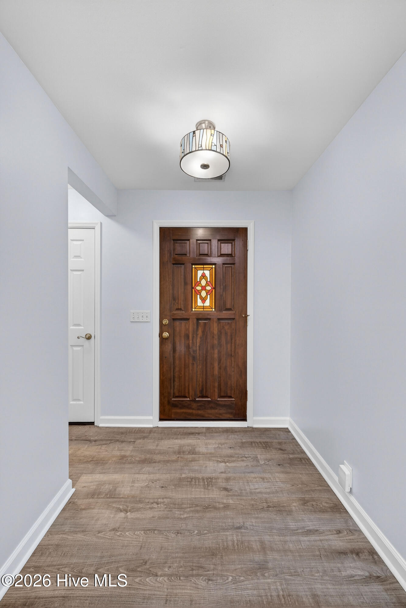 100561211 | Photo 30