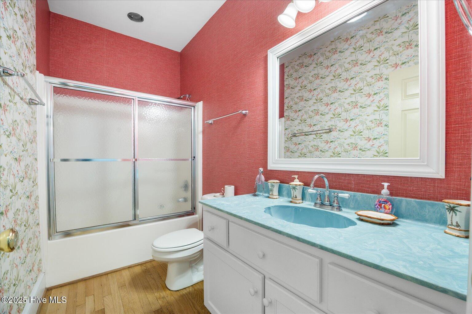 100526123 | Photo 17